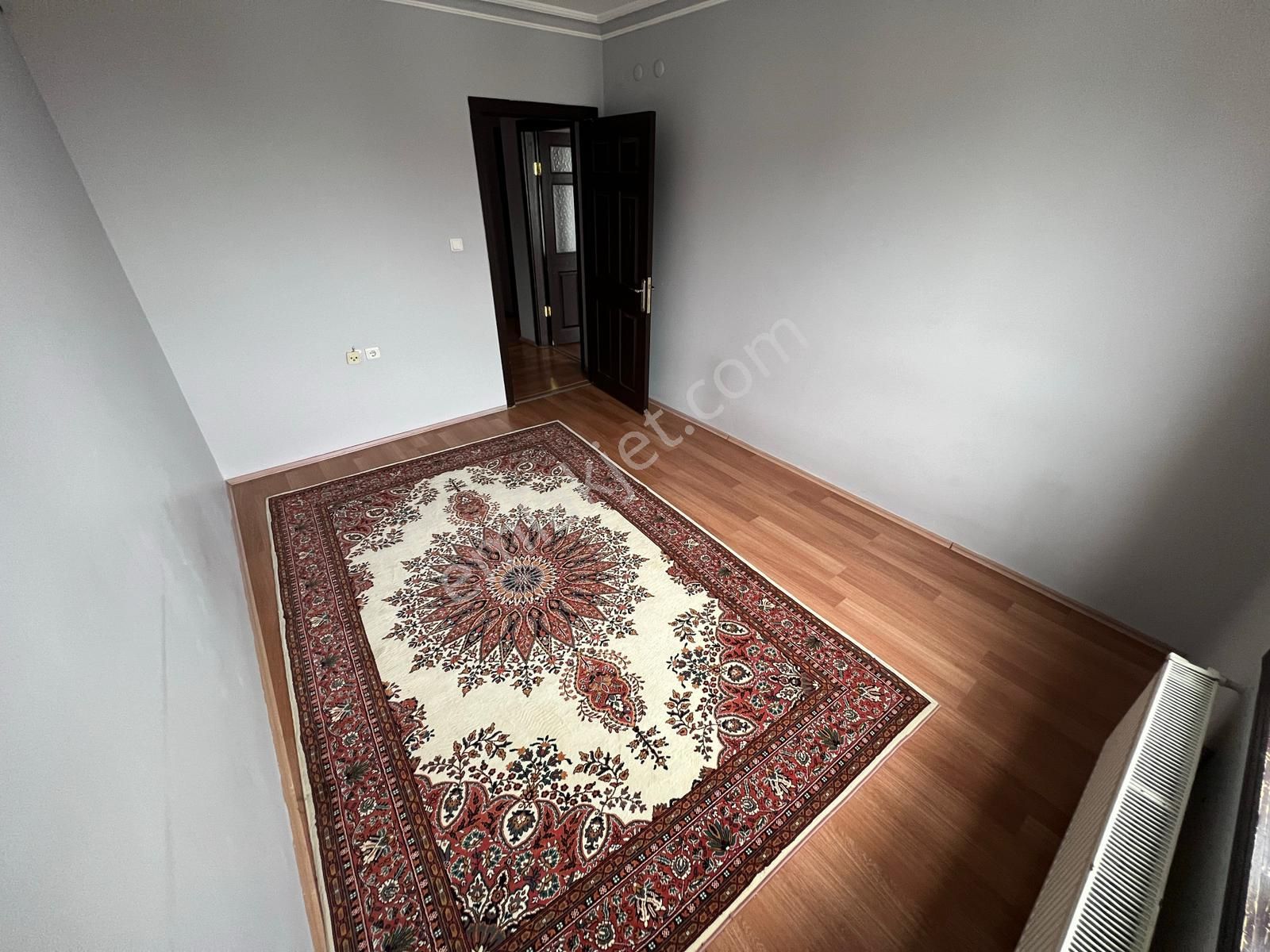 Kariyer'den Yayla'da Ara Katta 3+1 Bağımsız Asansörlü Güney Cephe Manzaralı Daire - Görsel 32