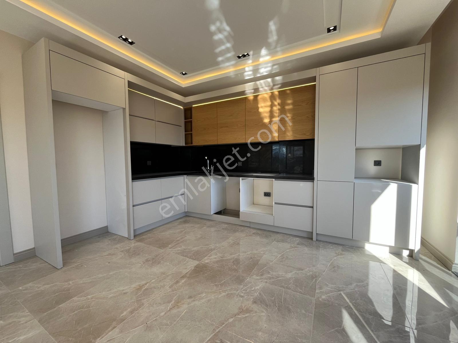 Altınkale Mahallesinde Site İçinde Satılık 4+1 Satılık Villa - Görsel 5