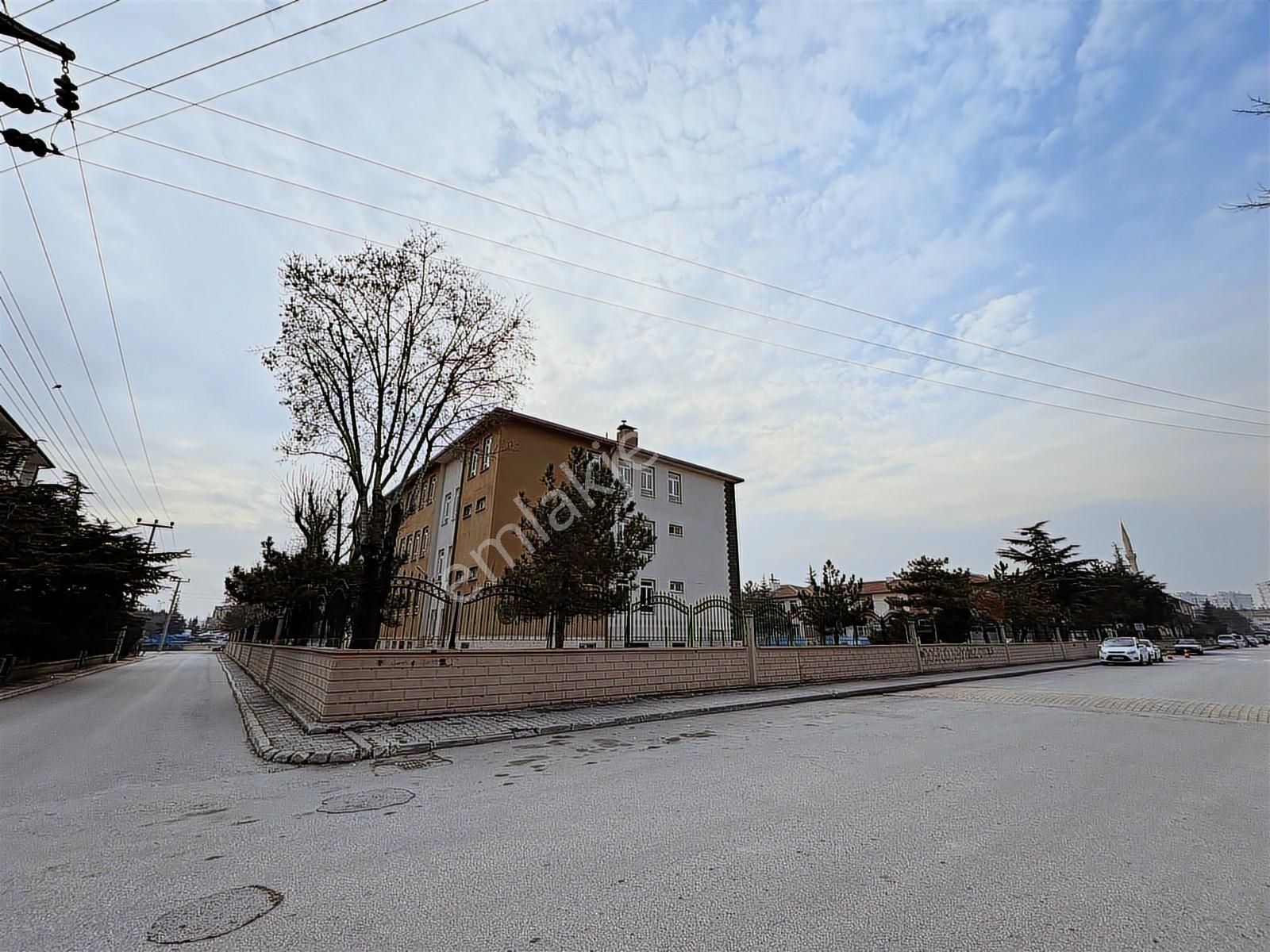 Cumhuriyette Tramvay Yanı | Masrafsız 3+1 - Hemen Oturum/yatırım - Görsel 6