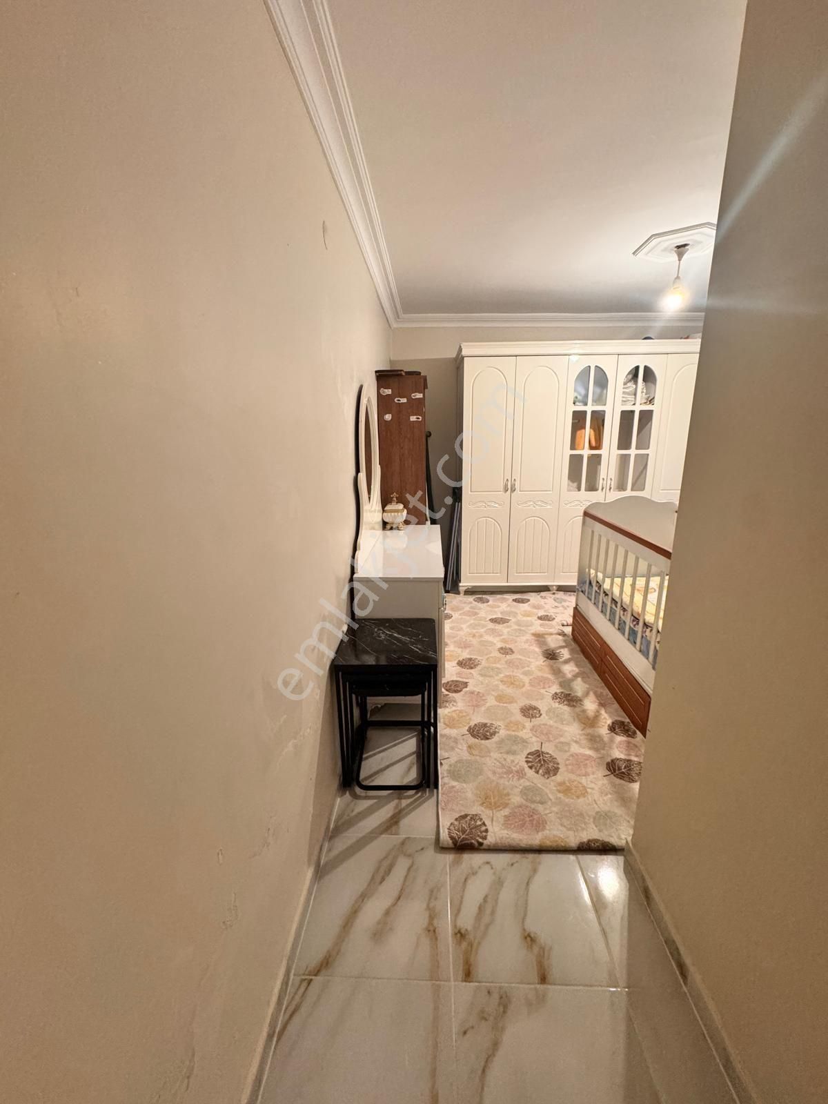 Adress'ten Kanarya Mah. Satılık Büyük Camlı Ferah 3+1 Bahçekat - Görsel 8