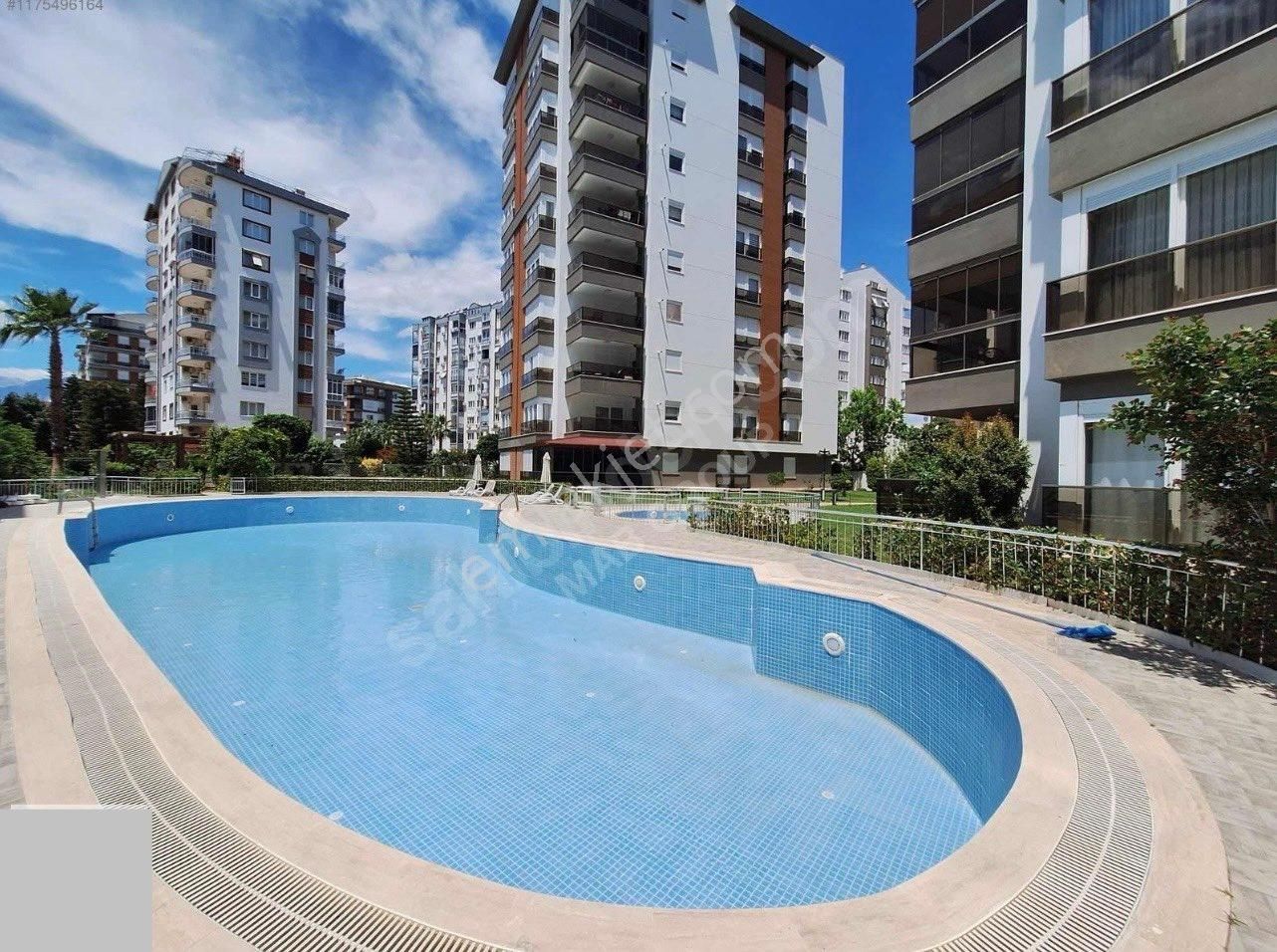 Antalya Konyaaltı Uncalı Mahallesinde Havuzlu Kombili Güvenlikli Sitede 3+1 - Görsel 31