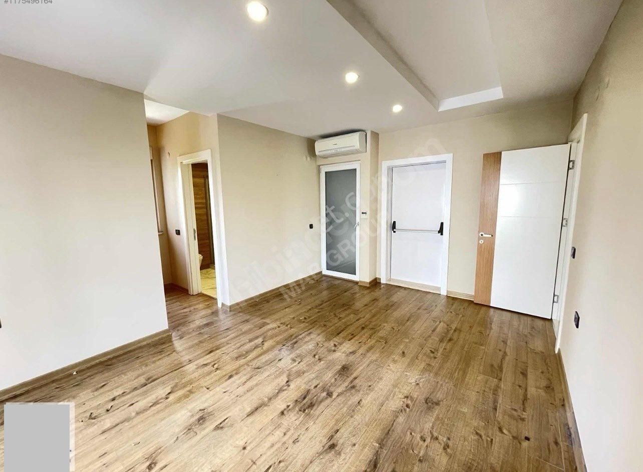 Antalya Konyaaltı Uncalı Mahallesinde Havuzlu Kombili Güvenlikli Sitede 3+1 - Görsel 21