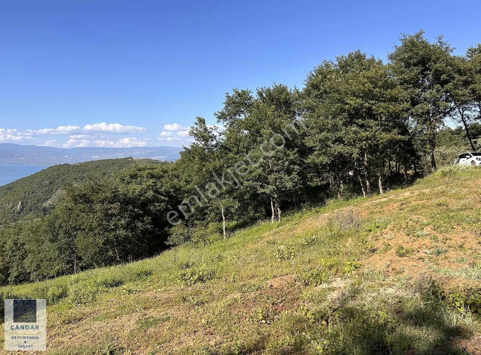 İznik Göllüce Mahallesinde Göl Manzaralı Satılık Tarla - Görsel 26