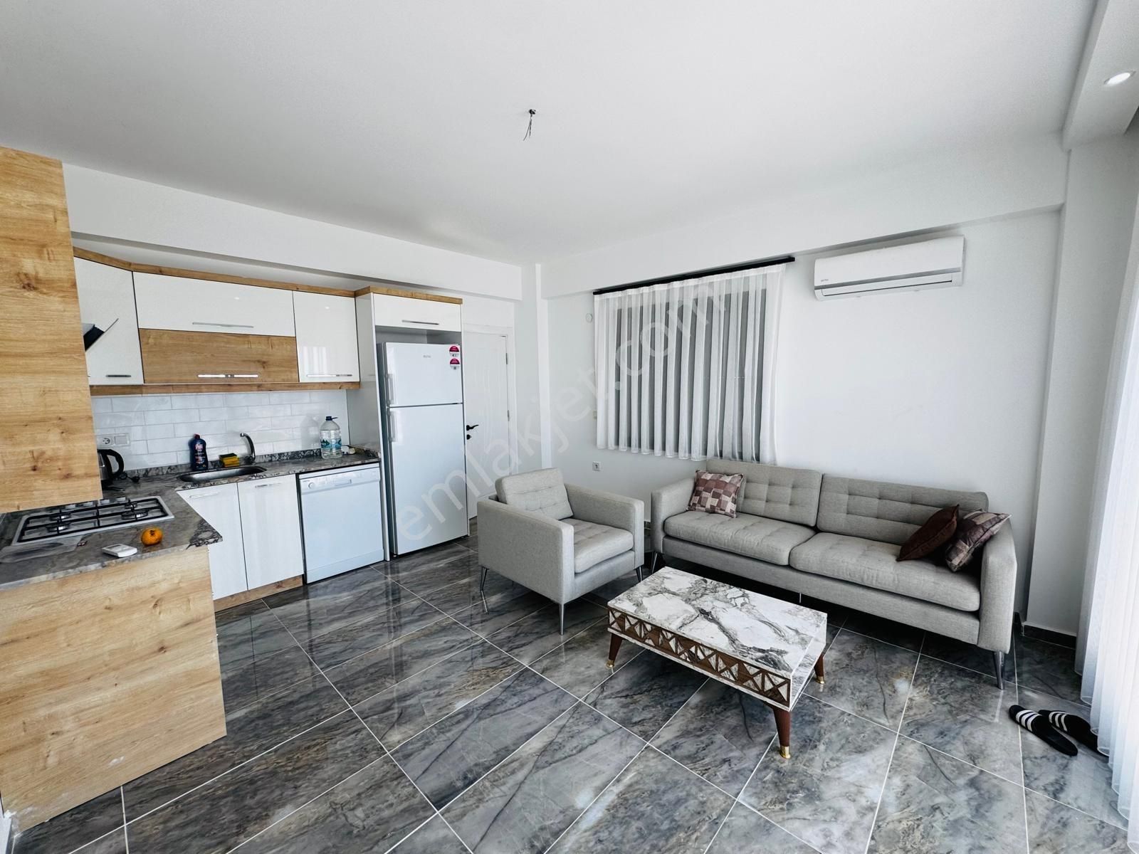 Akbükte Deniz Manzaralı Eşyalı Villa - Görsel 26