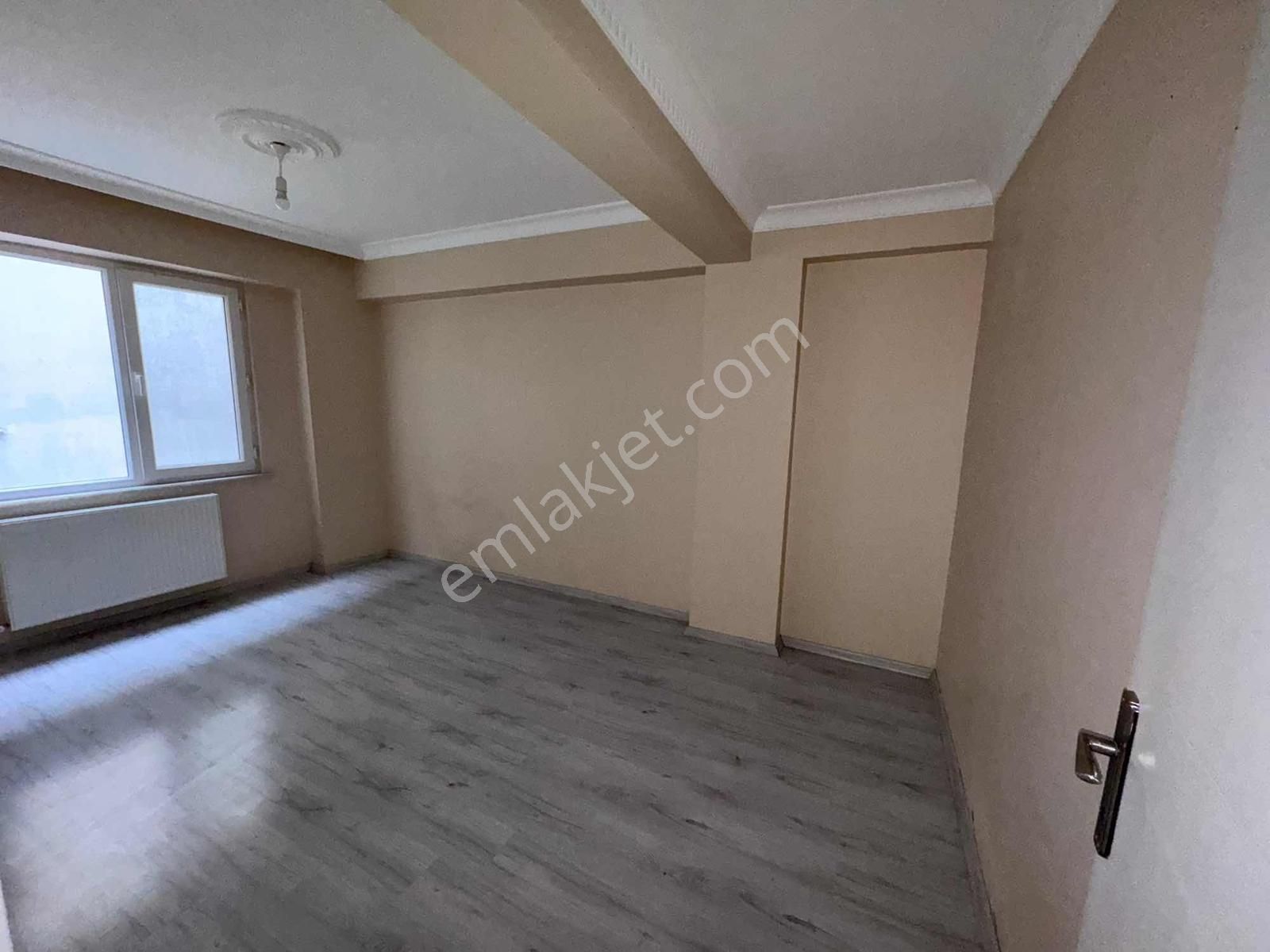 Cadde Yanı 2+1 Ayrı Mutfaklı Taşınmaya Hazır Boş Daire - Görsel 25