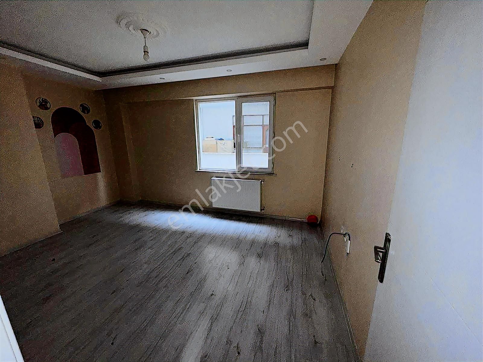 Cadde Yanı 2+1 Ayrı Mutfaklı Taşınmaya Hazır Boş Daire - Görsel 10