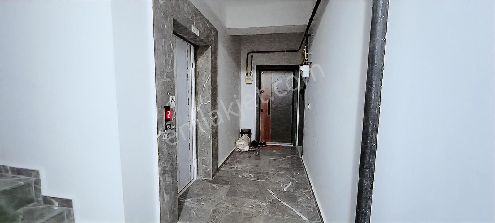 Mir Den Bahçelievler De Yeni Eşyalı Kiracılı Satılık 1+1 Daire - Görsel 5