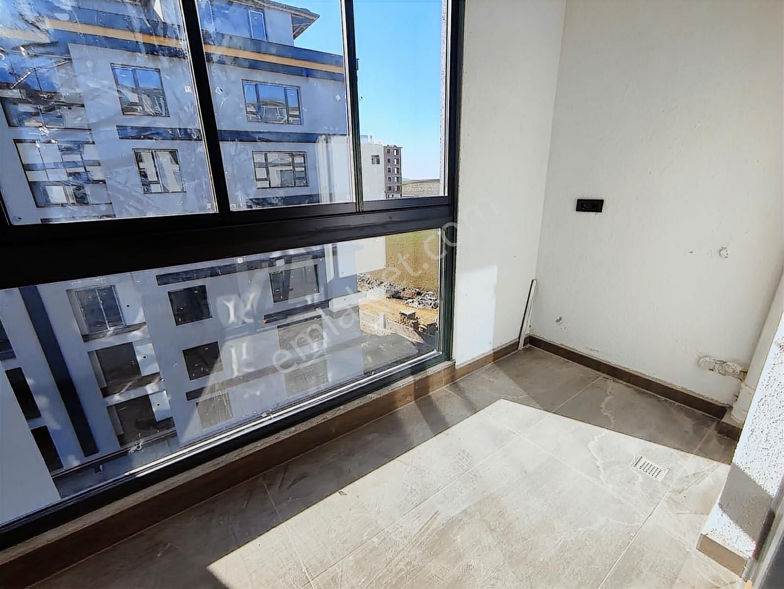 Batıkentte Satılık Sıfır 3+1 Lüx Daire - Görsel 4