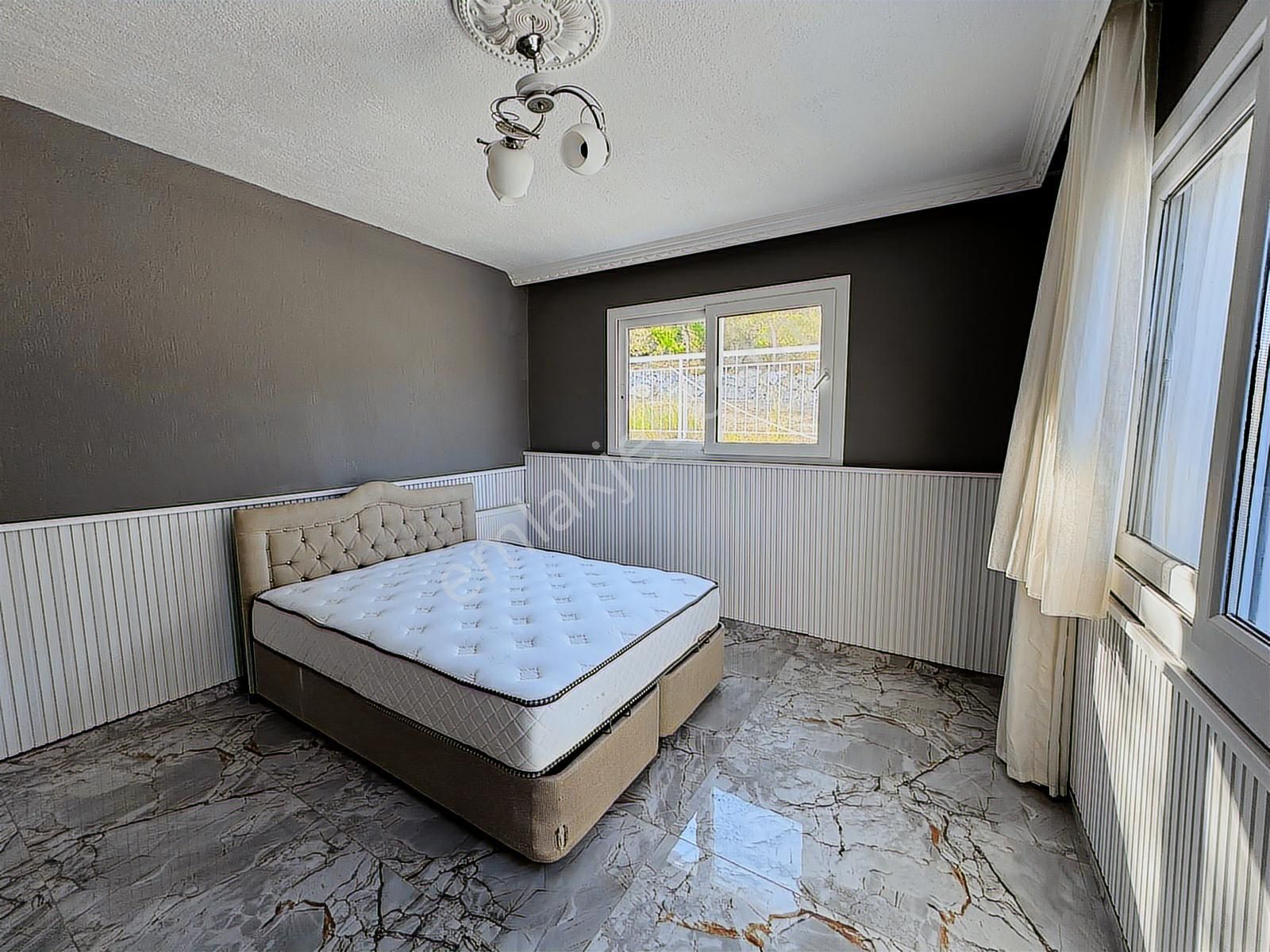 Buca Karacagacta 10dönüm Arazi Ve 2katlı Havuzlu Ful Esyalı Ev - Görsel 9