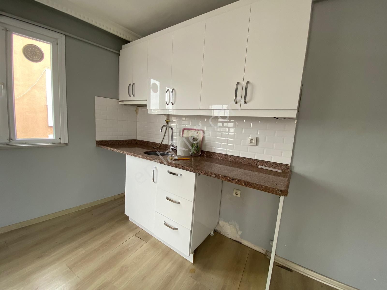 Başokur'dan Bahçelievler Siyavuşpaşa'da Genç Bina 3+2 130 M2 Dublex - Görsel 4