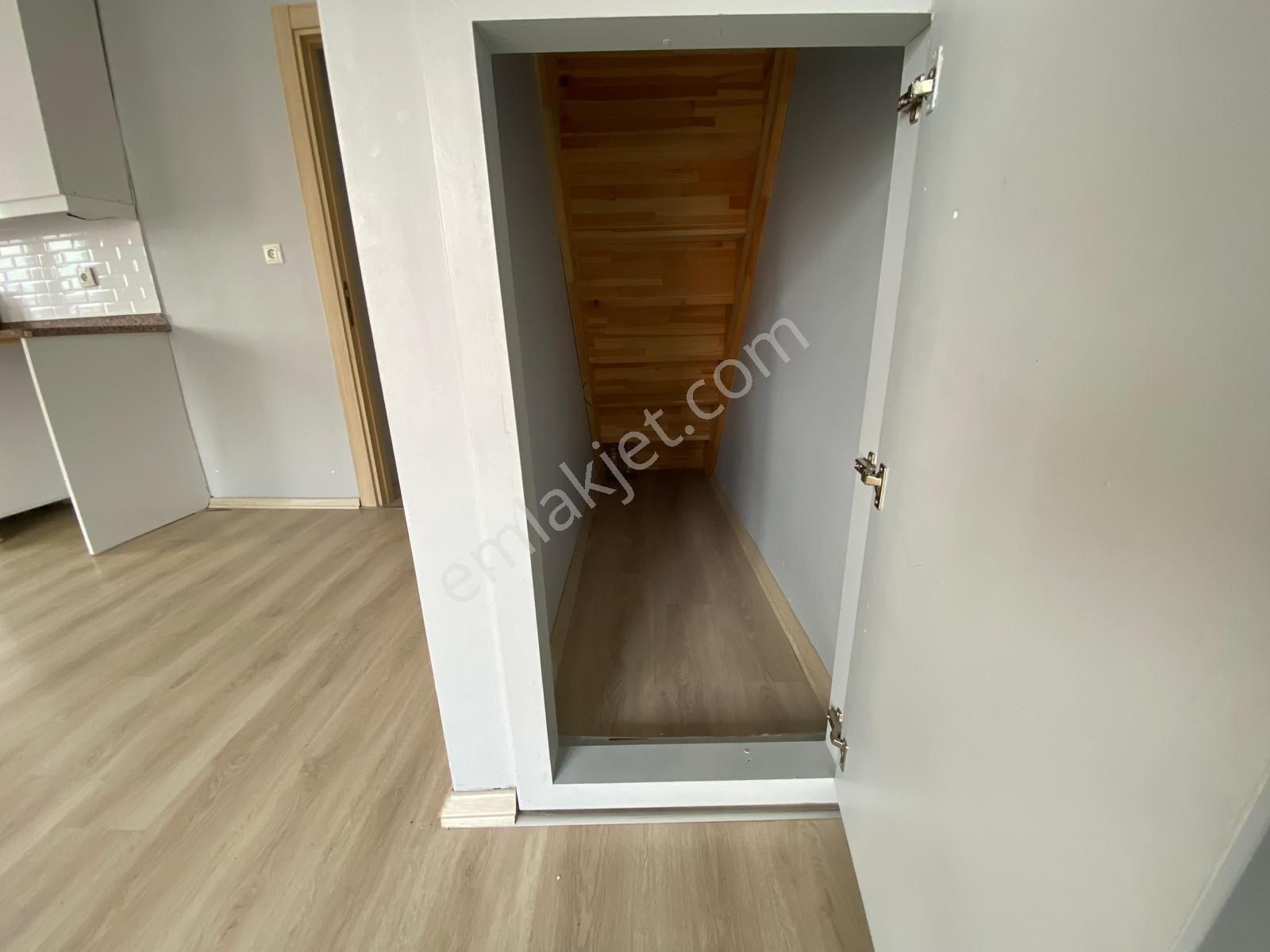 Başokur'dan Bahçelievler Siyavuşpaşa'da Genç Bina 3+2 130 M2 Dublex - Görsel 6