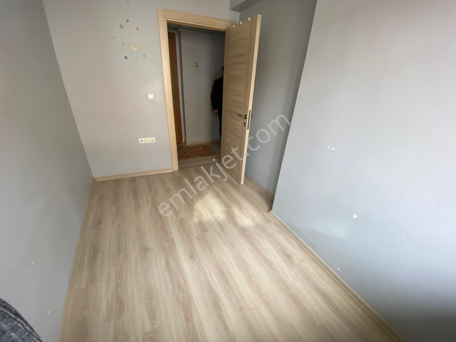 Başokur'dan Bahçelievler Siyavuşpaşa'da Genç Bina 3+2 130 M2 Dublex - Görsel 11