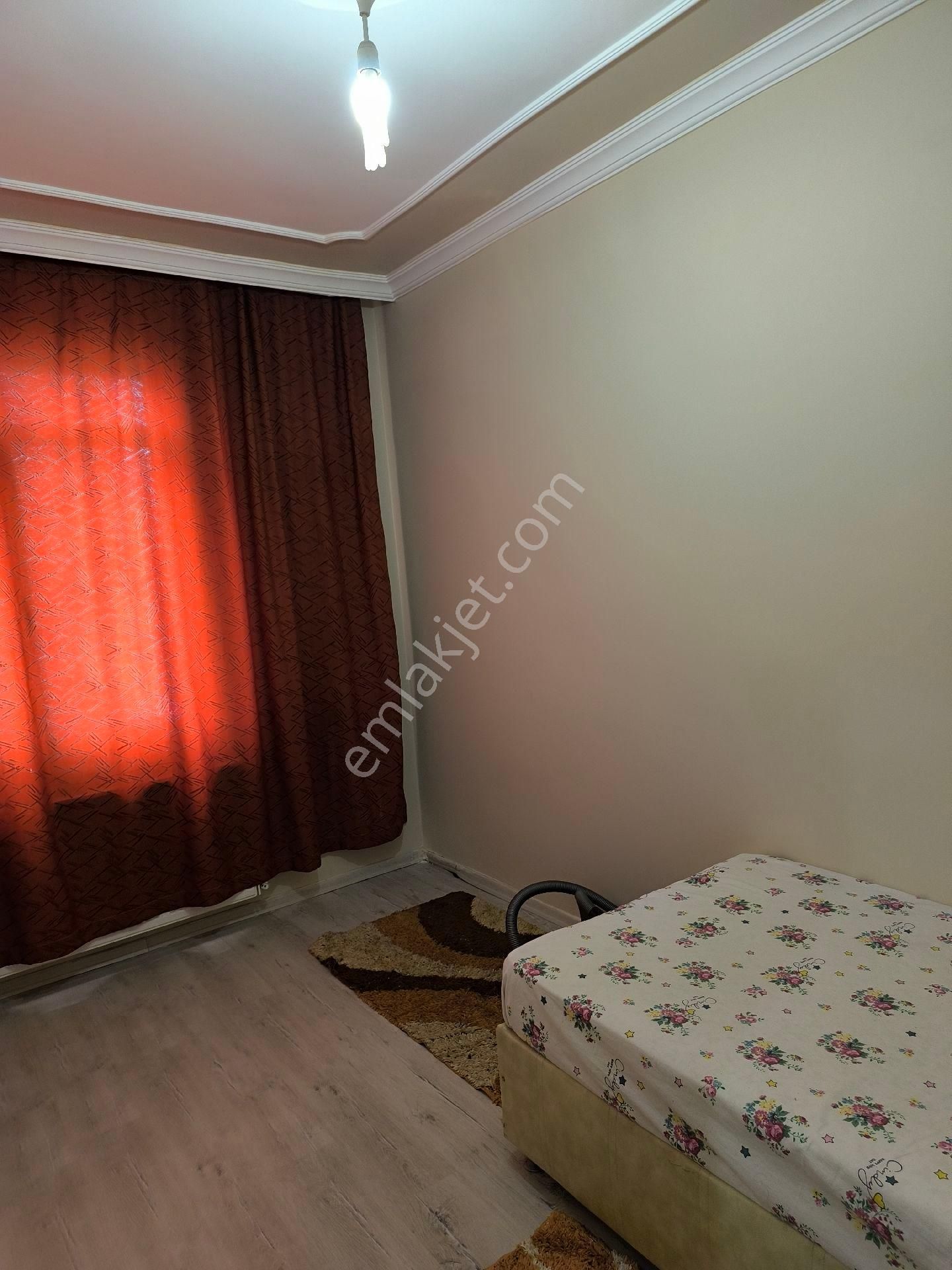 Aksaray Merkezde Kiralık 3+1 Eşyalı - Görsel 19