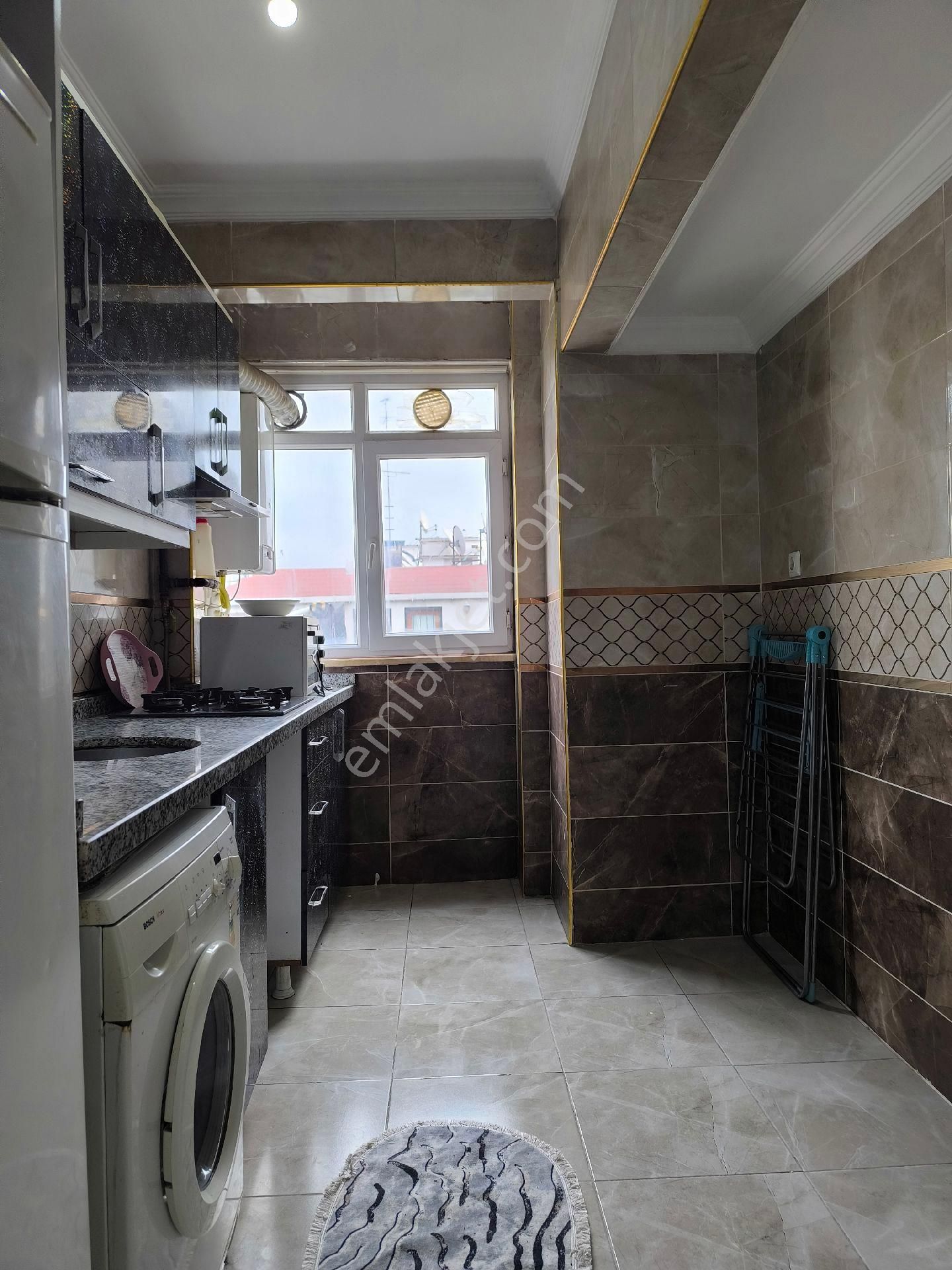 Aksaray Merkezde Kiralık 3+1 Eşyalı - Görsel 12
