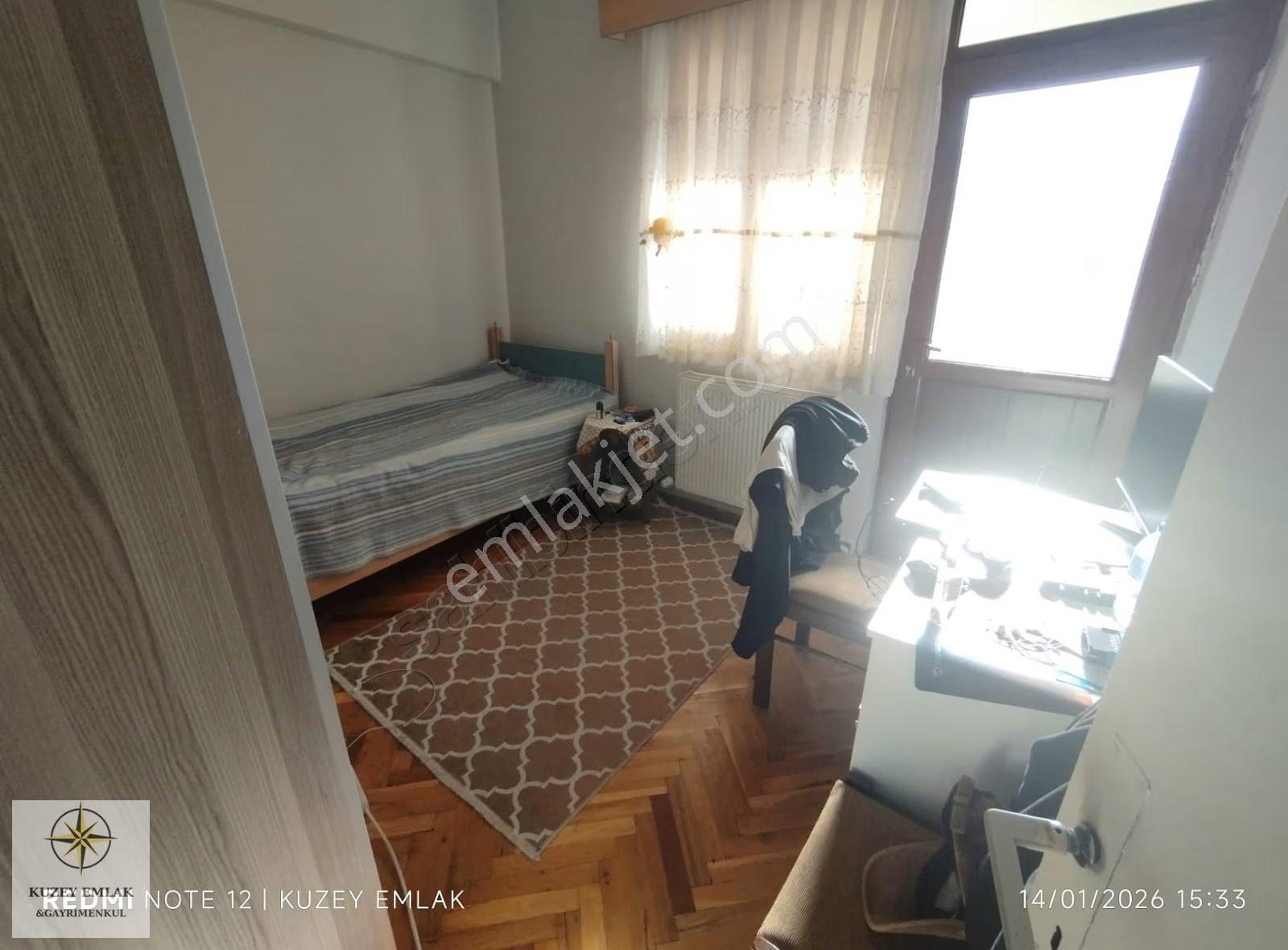 Kuzey Emlaktan Polis Karakolu Karşısı | 3+1 Geniş Ara Kat Daire! - Görsel 2