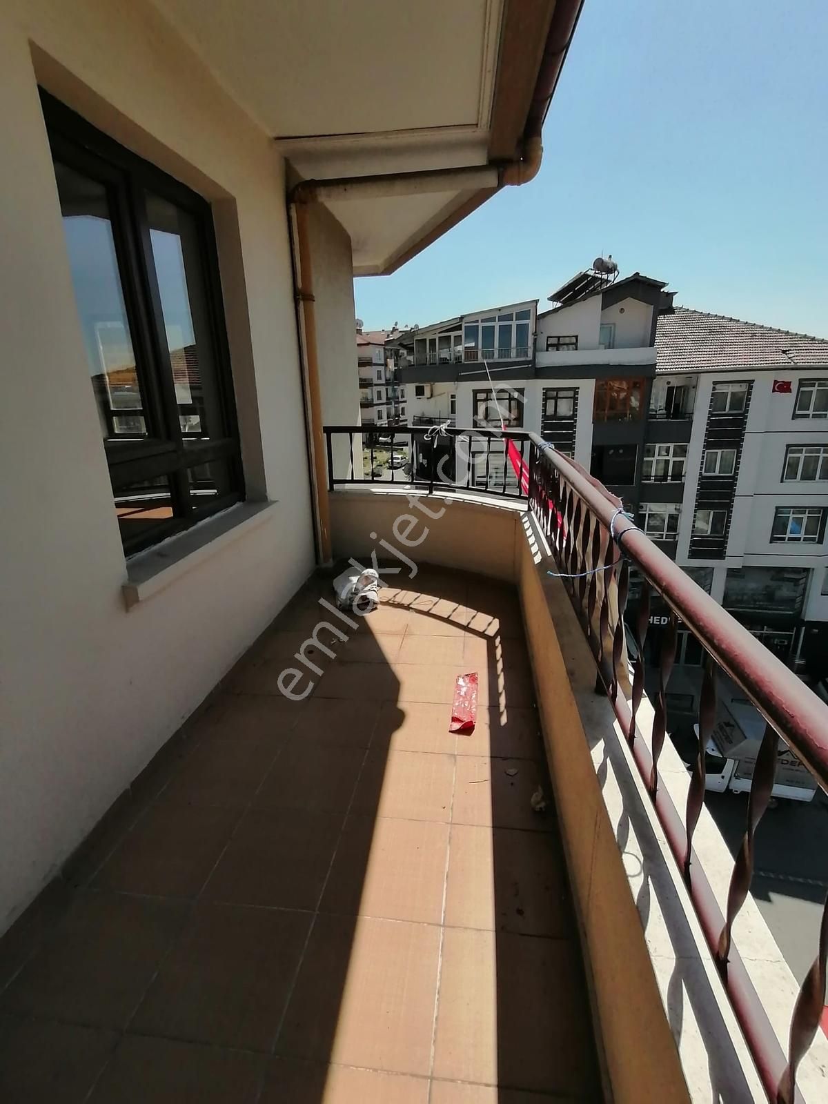 Gülveren Mah 3+1 Kat 2 Ön Cephe Bağımsız Cadde Üstü - Görsel 12