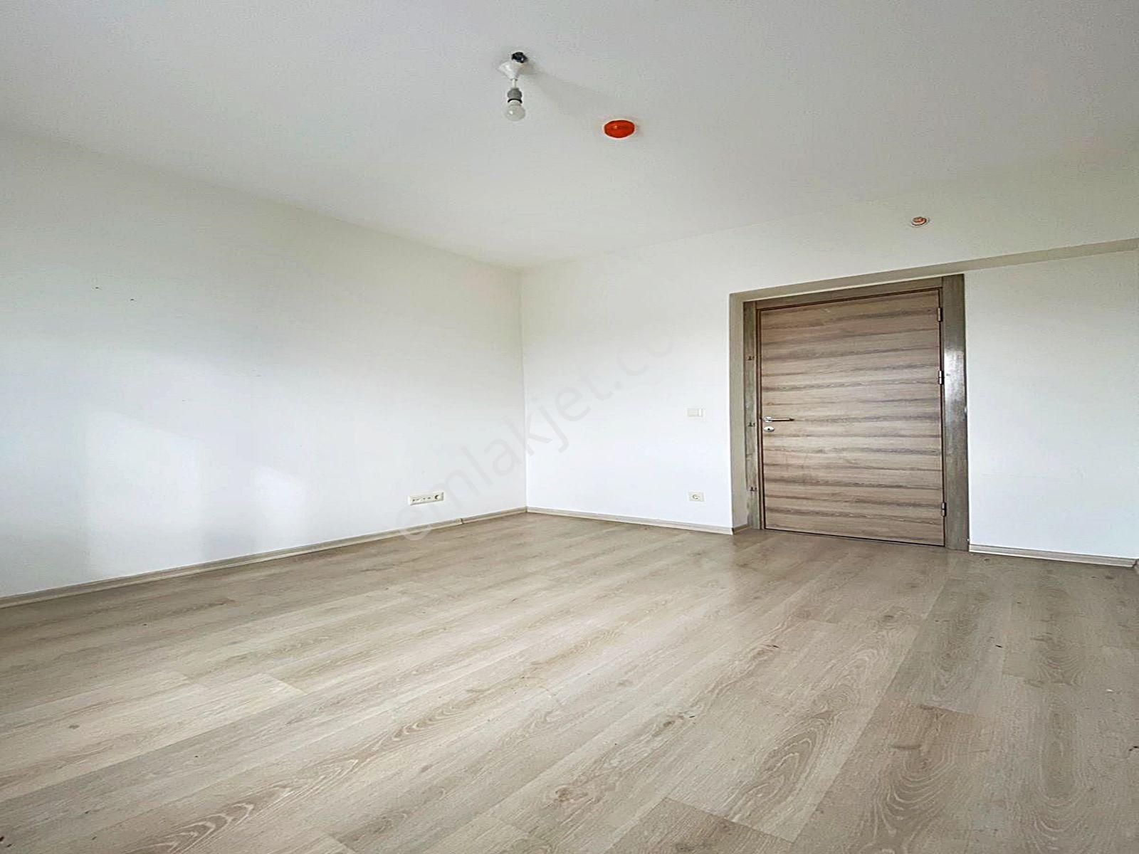 Cadde34 Yapı'dan Akevlerde Metrobüse Yürüme Mesafesinde Site İçerisinde 3+1 Satılık Daire!!! - Görsel 32