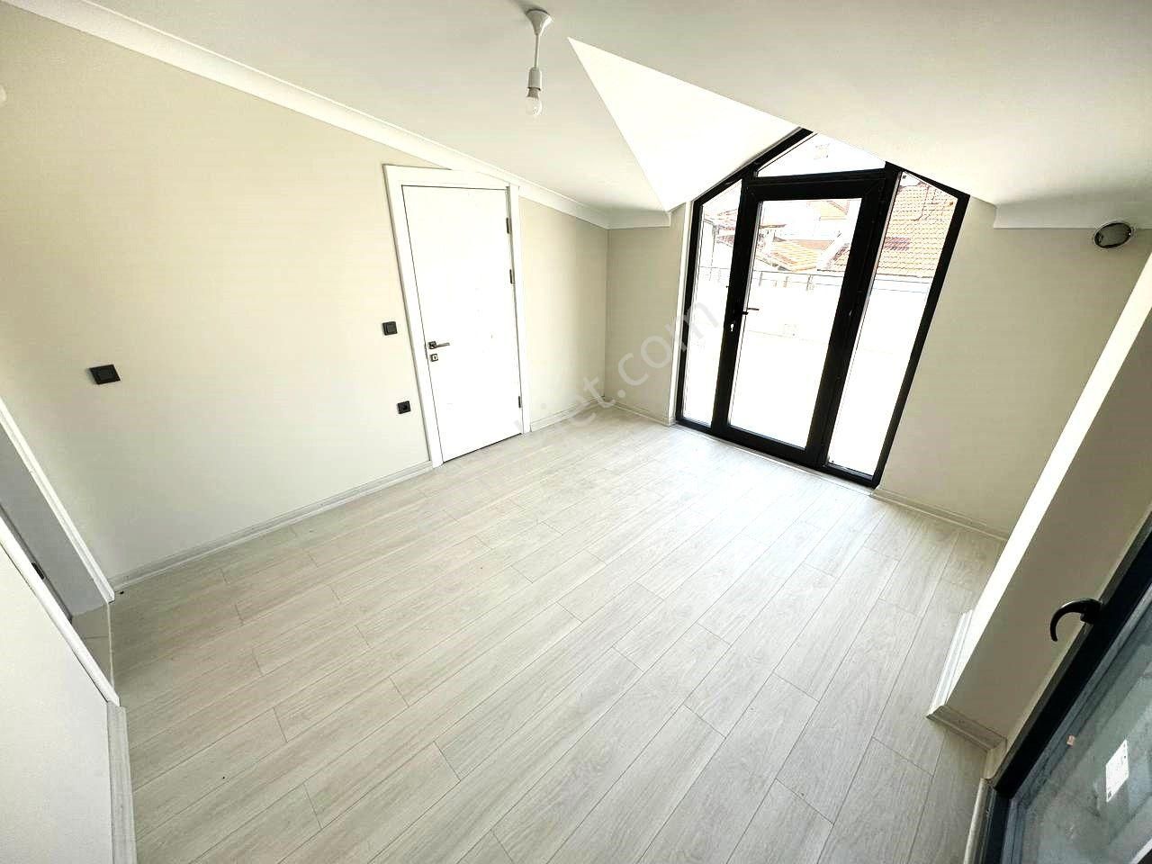 Konforlu Ve Lüks Bir Yaşam Tarzını Tercih Edenler İçin Aygül'den Akçay'da 3+1 Satılık Müstakil Villa - Görsel 23