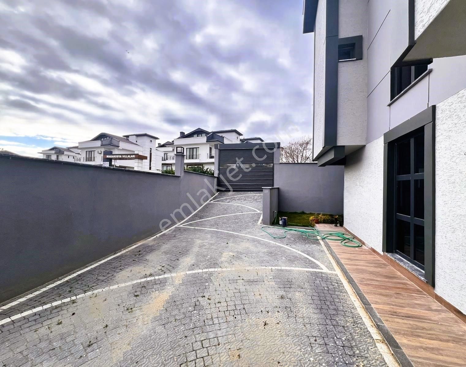 Beylikdüzün De Emsalsiz Sıfır Deniz Manzaralı 5+2 Villa Kaçmaz - Görsel 4