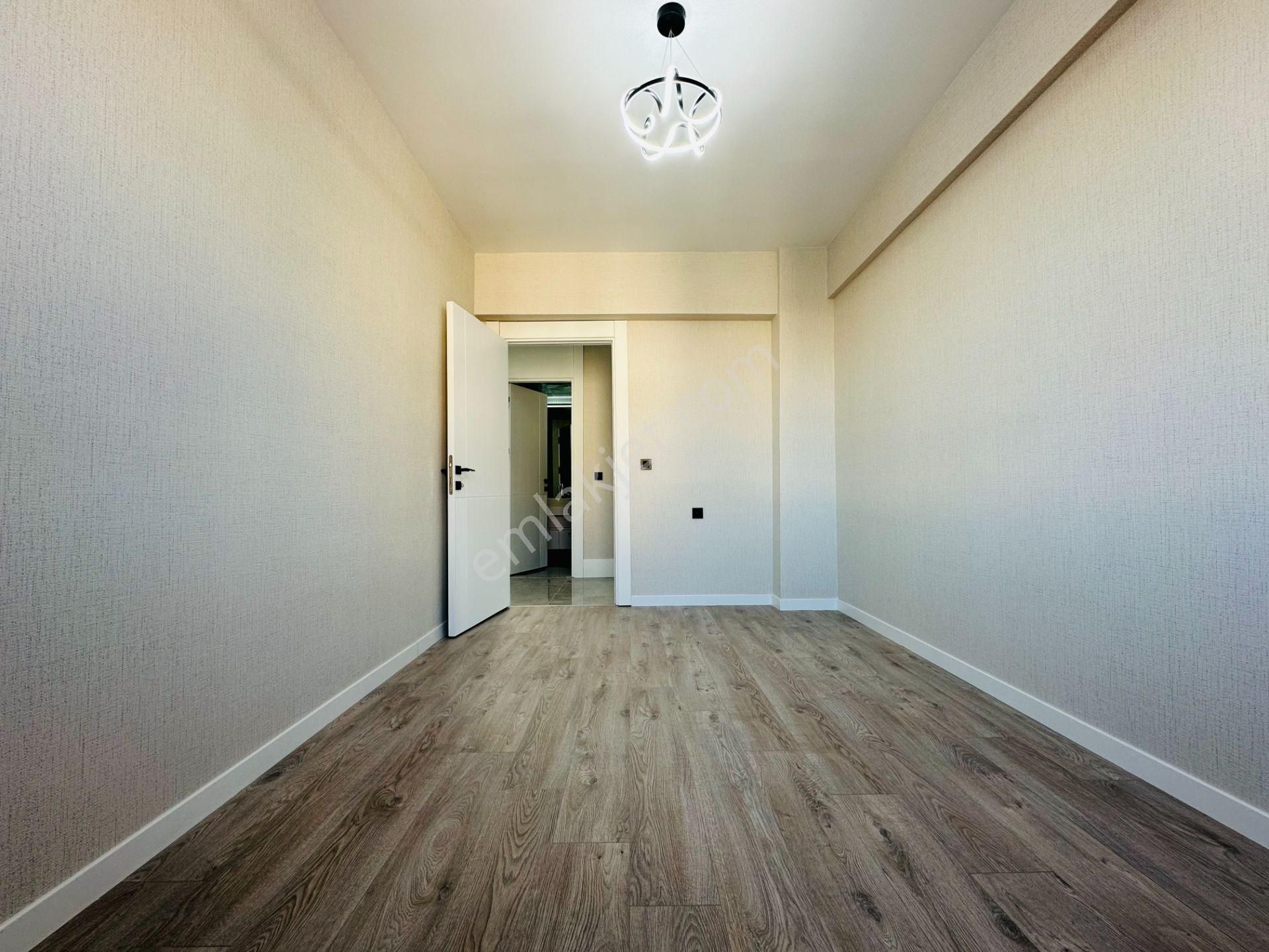 Nam-ak Emlak'tan Kapalı Oto. Giyinme Odalı Sıfır 7.kat 4+1 Site Dairesi - Görsel 22