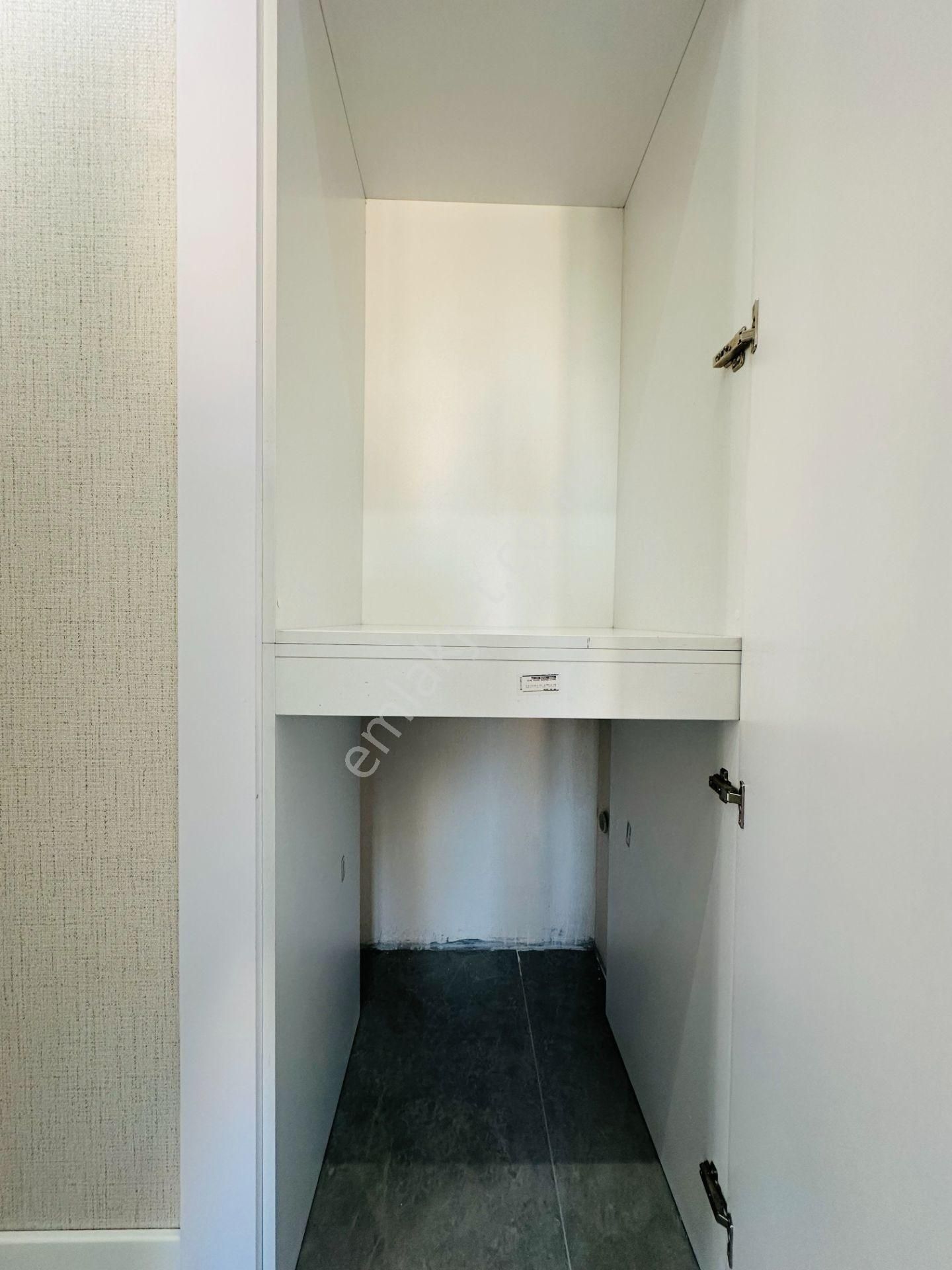 Nam-ak Emlak'tan Kapalı Oto. Giyinme Odalı Sıfır 7.kat 4+1 Site Dairesi - Görsel 31