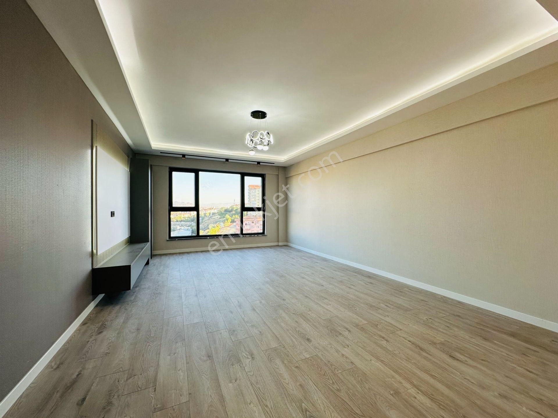 Nam-ak Emlak'tan Kapalı Oto. Giyinme Odalı Sıfır 7.kat 4+1 Site Dairesi - Görsel 9