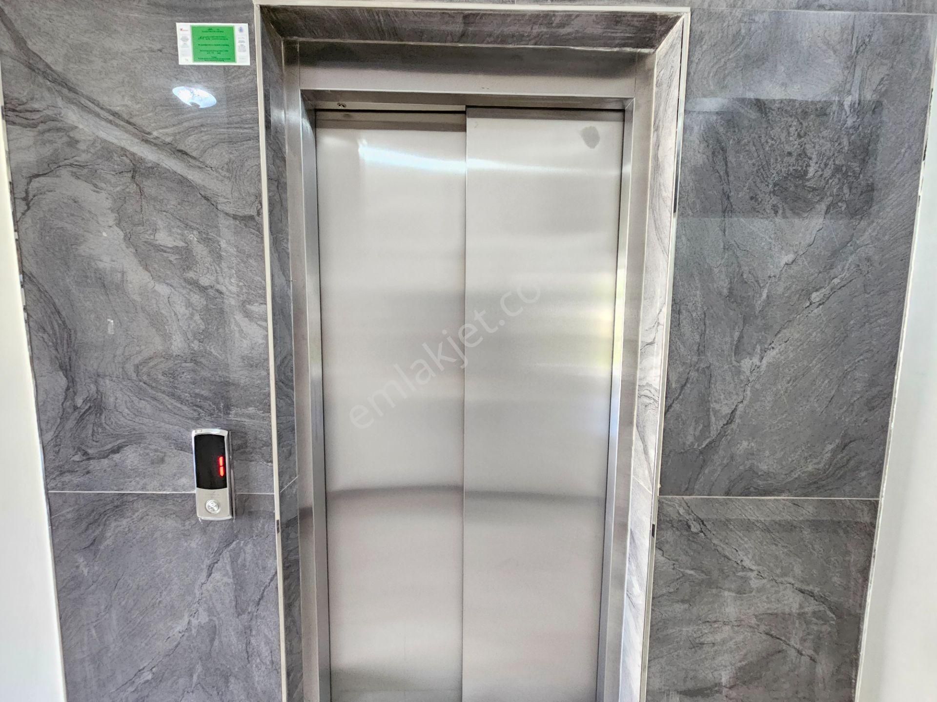 İşyapar Gayrimenkulden Şafak Caddesine Yakın Site İçi 2+1 Lüks Daireler 🔥 - Görsel 43