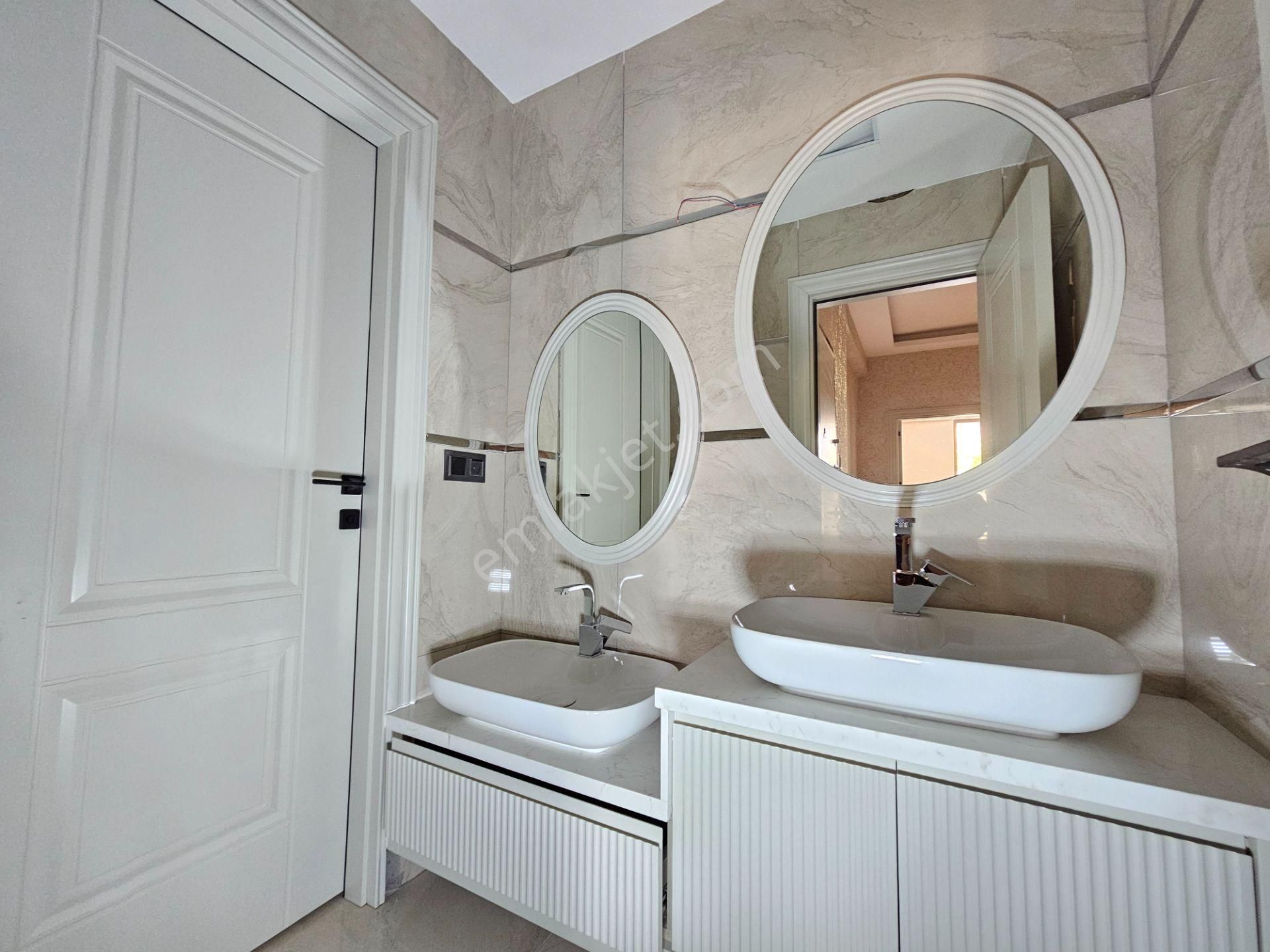 İşyapar Gayrimenkulden Şafak Caddesine Yakın Site İçi 2+1 Lüks Daireler 🔥 - Görsel 8