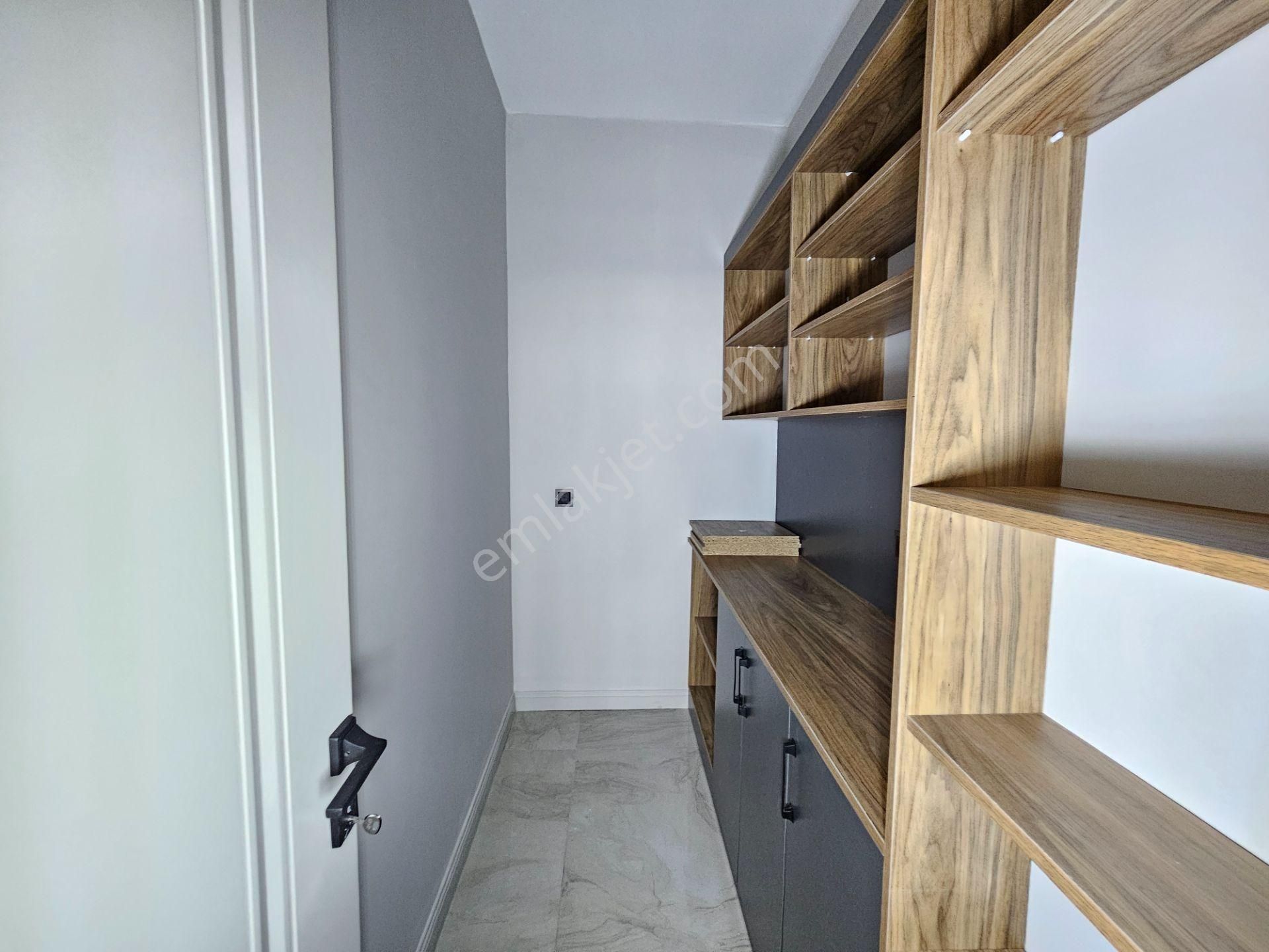 İşyapar Gayrimenkulden Şafak Caddesine Yakın Site İçi 2+1 Lüks Daireler 🔥 - Görsel 20