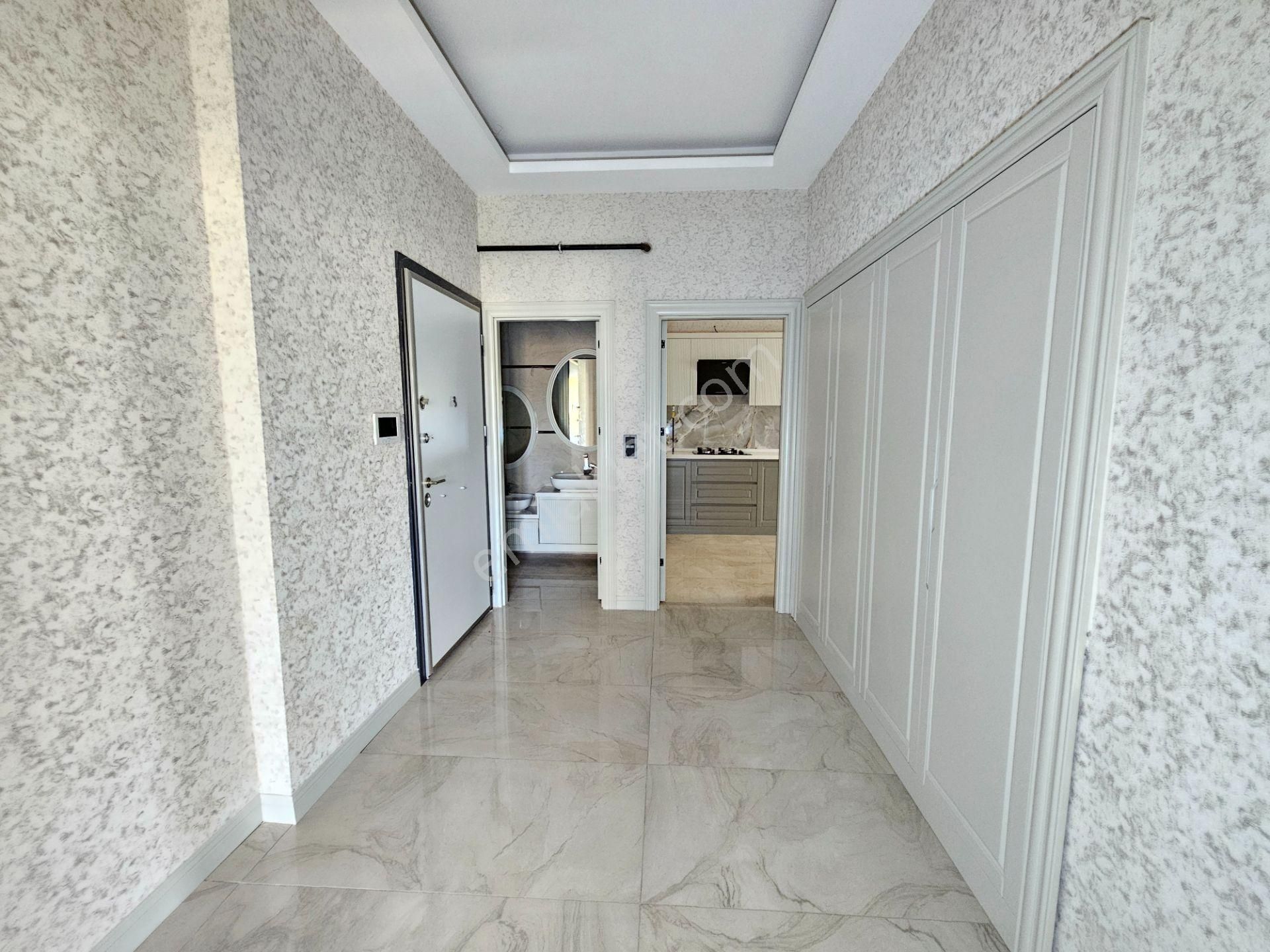 İşyapar Gayrimenkulden Şafak Caddesine Yakın Site İçi 2+1 Lüks Daireler 🔥 - Görsel 4