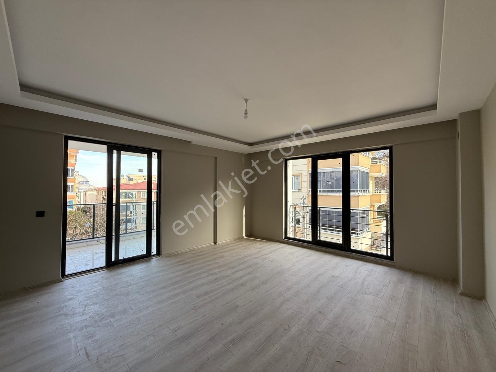 Canik Hasköy'de Vadi Yolu Üstünde Sıfır 2+1 Satılık Daire - Görsel 14