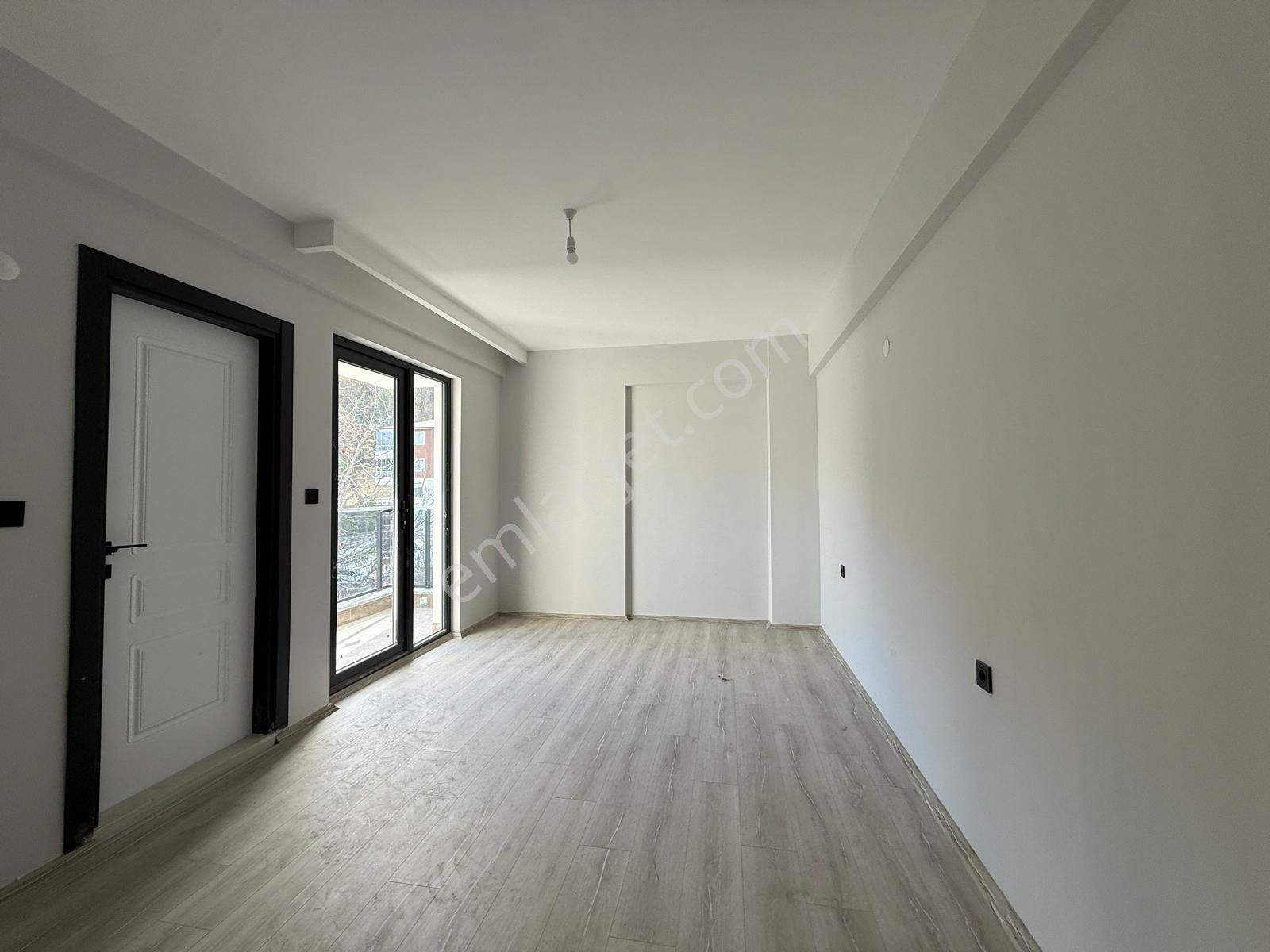 Canik Hasköy'de Vadi Yolu Üstünde Sıfır 2+1 Satılık Daire - Görsel 22