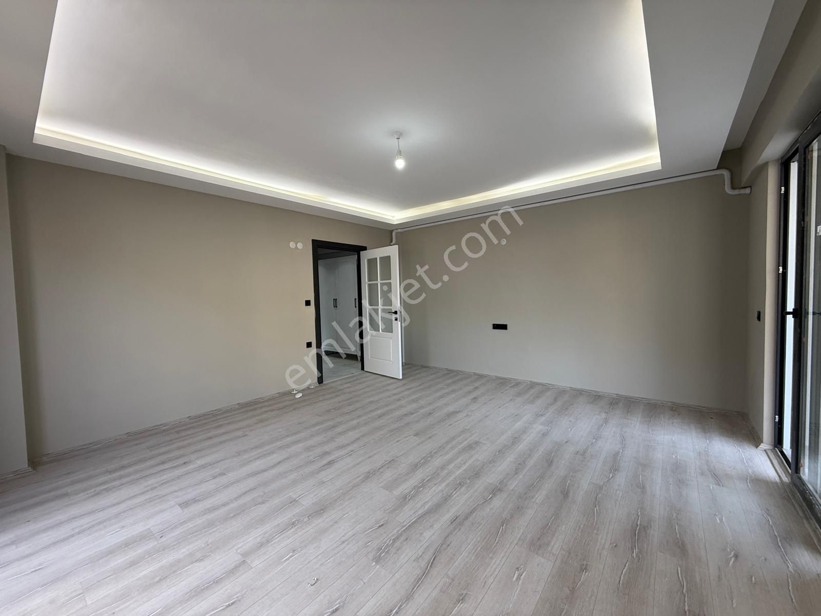 Canik Hasköy'de Vadi Yolu Üstünde Sıfır 2+1 Satılık Daire - Görsel 12