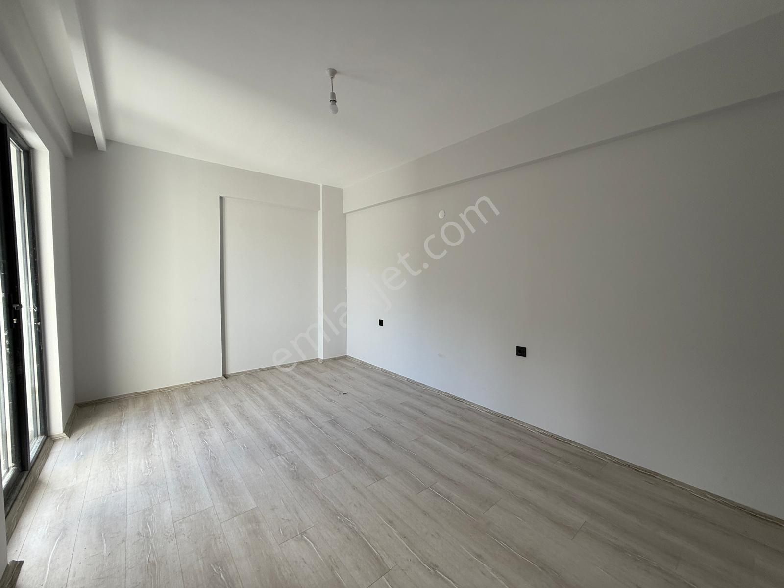 Canik Hasköy'de Vadi Yolu Üstünde Sıfır 2+1 Satılık Daire - Görsel 23