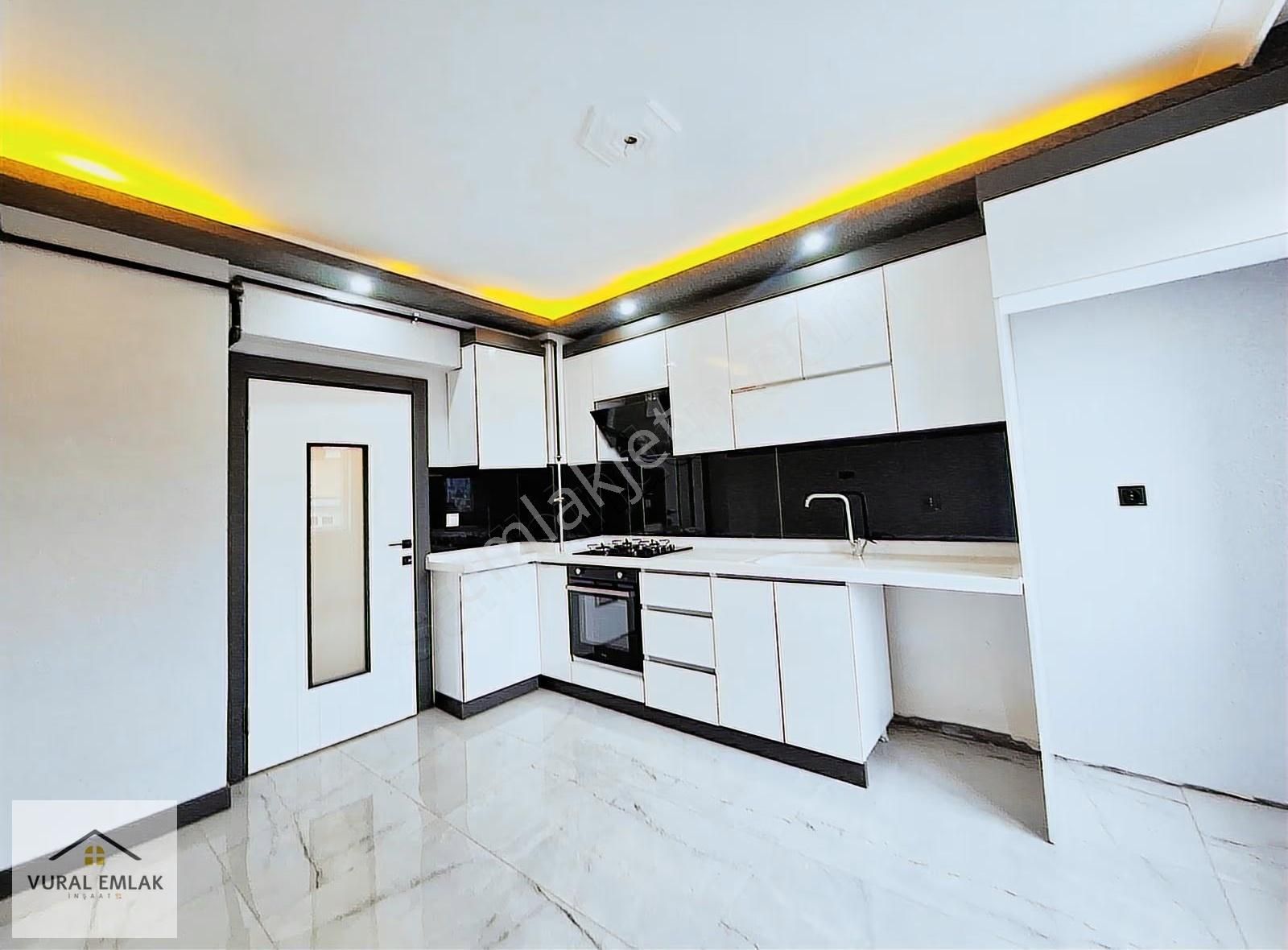 Vural'dan Ara Katta Full Yapılı 3+1 Fırsat Dairesi (masrafsız) - Görsel 14