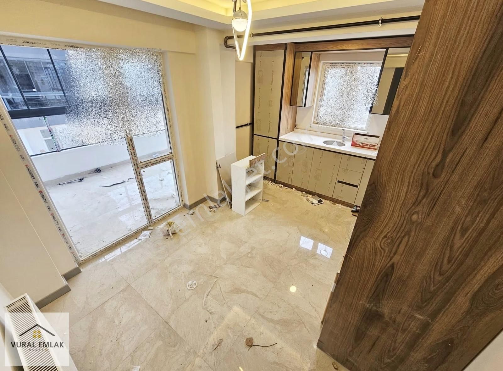 Vural'dan Yenikent'de 2 Bloklu Apartman Da 3+1 Lüx Daire - Görsel 23