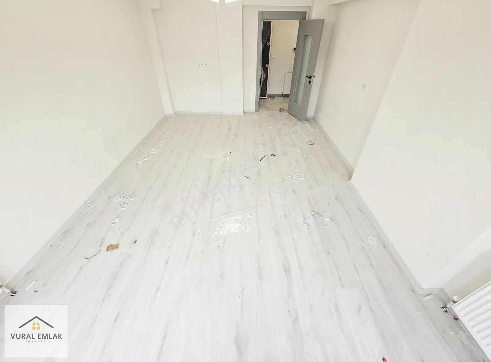 Vural'dan Yenikent'de 2 Bloklu Apartman Da 3+1 Lüx Daire - Görsel 10