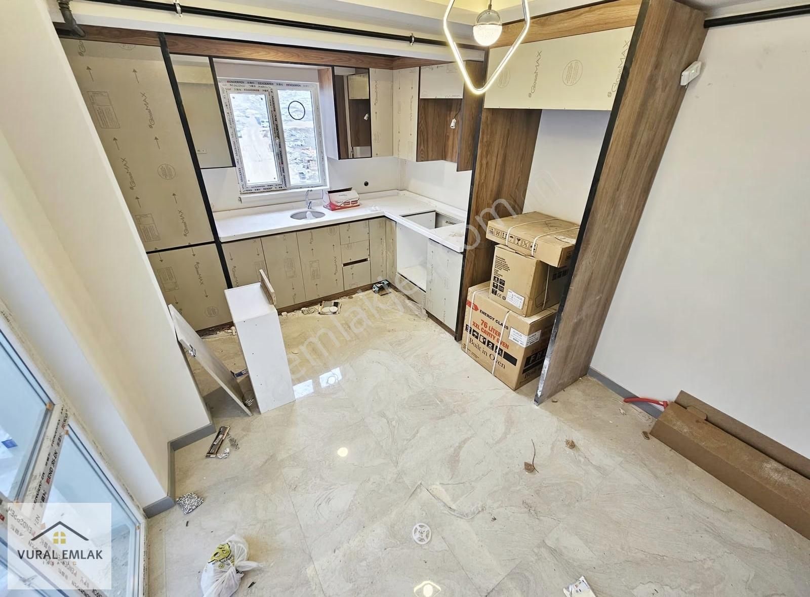 Vural'dan Yenikent'de 2 Bloklu Apartman Da 3+1 Lüx Daire - Görsel 3