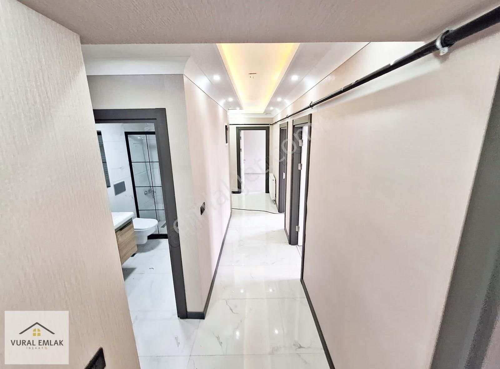 Vural Emlaktan 3+1 İskanlı Ara Katta Ultra Lüx Menderes Mh 145m2 - Görsel 10