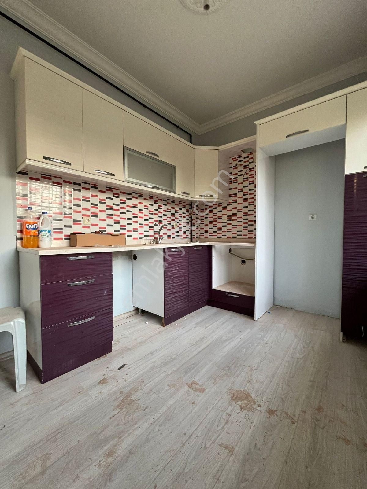 🏡konut Emlaktan Sümer Mah De Kiralık 2+0 Doğalgazlı Daire - Görsel 5