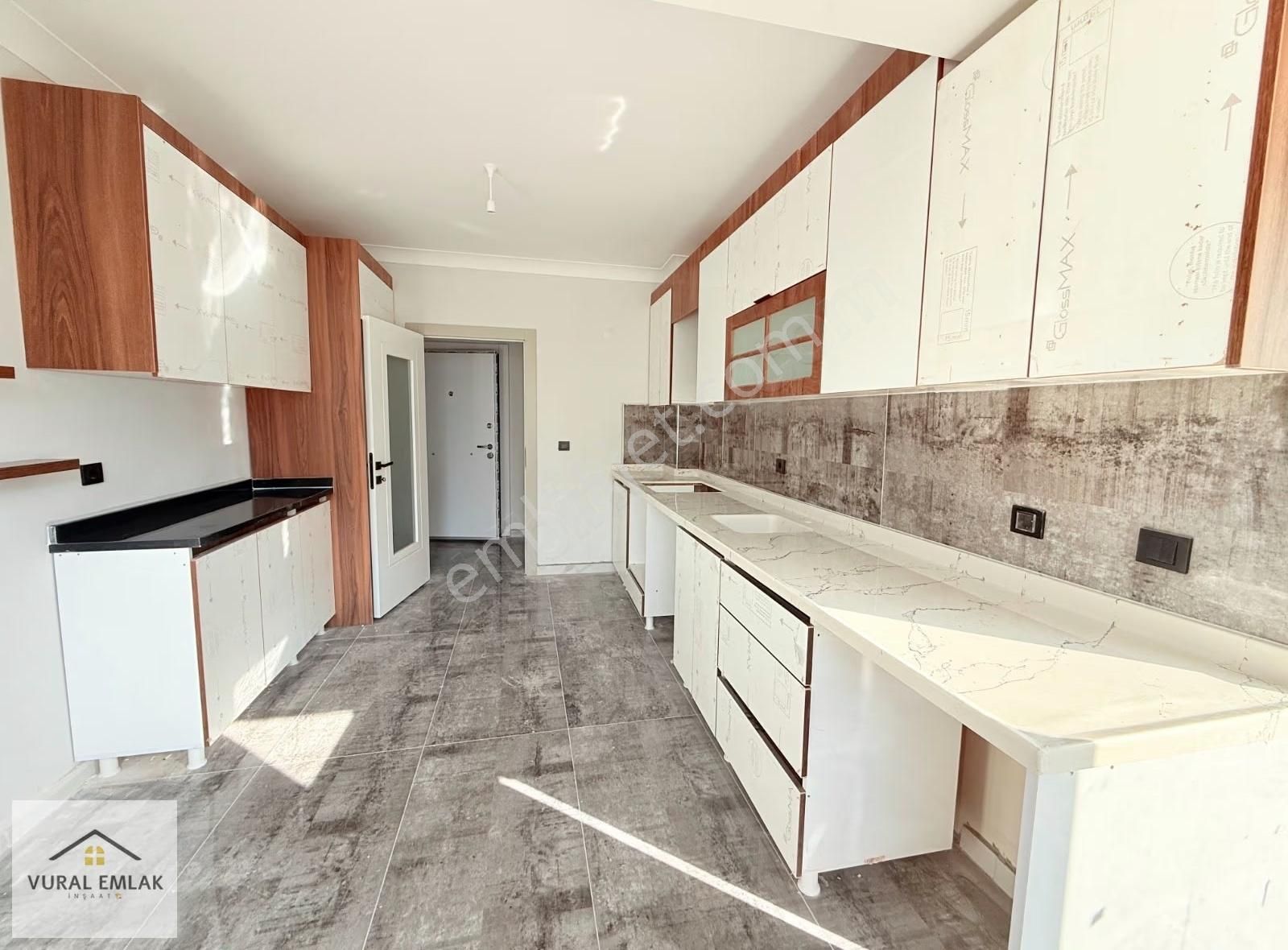 Vural Emlaktan Ara Katta 3+1 İskanlı Kupon Fırsat 145m2 Acill - Görsel 22