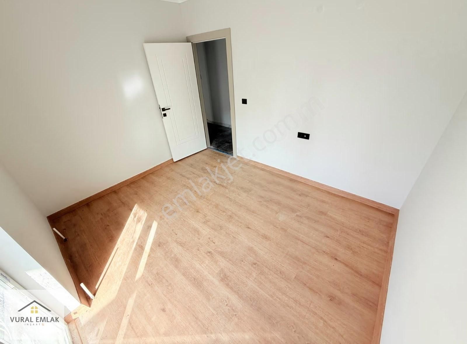 Vural Emlaktan Ara Katta 3+1 İskanlı Kupon Fırsat 145m2 Acill - Görsel 20