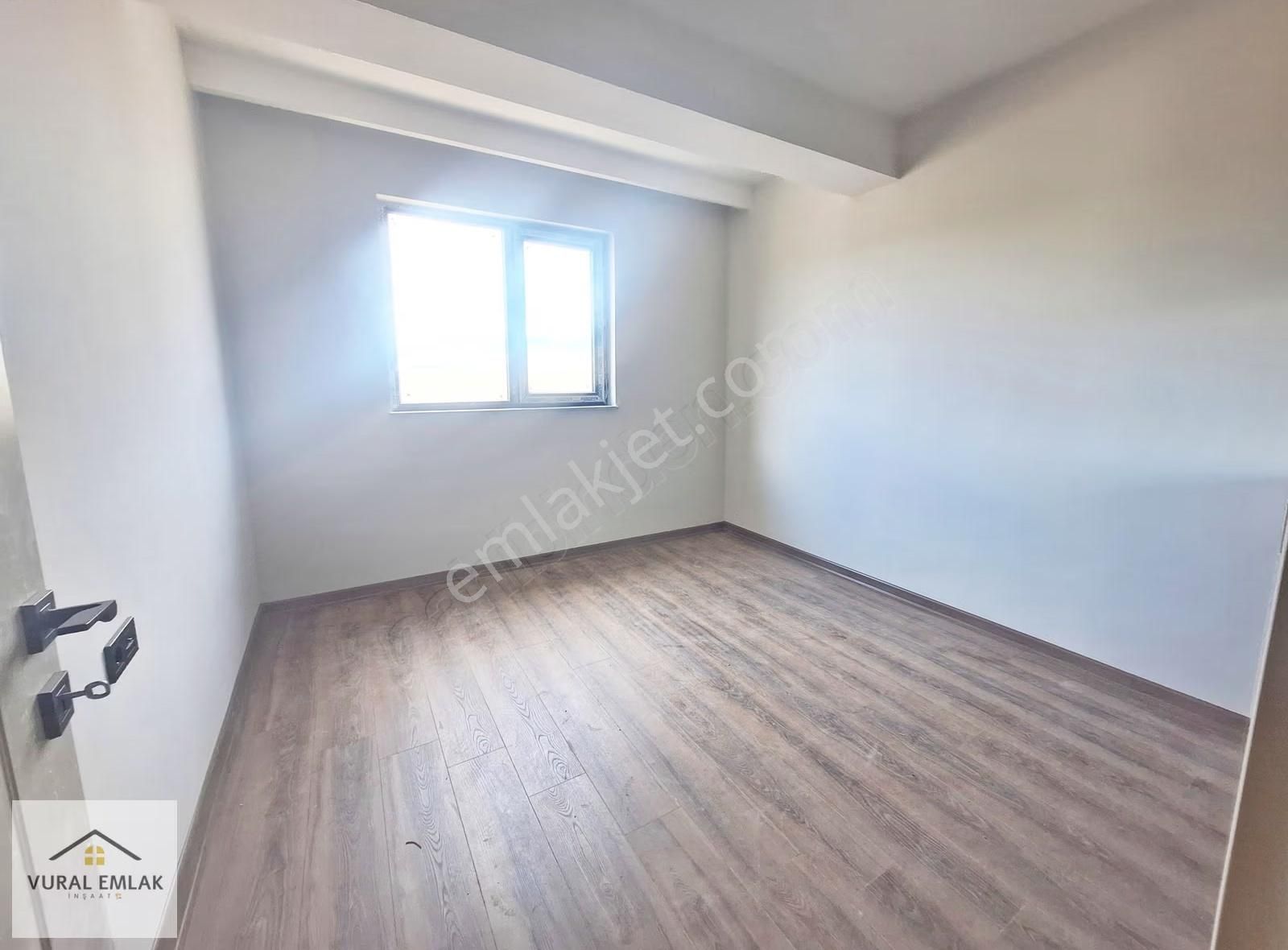 Vural Emlaktan 3+1 Ara Katta%50 Kredi Limitli Yerden Isıtmalı - Görsel 13