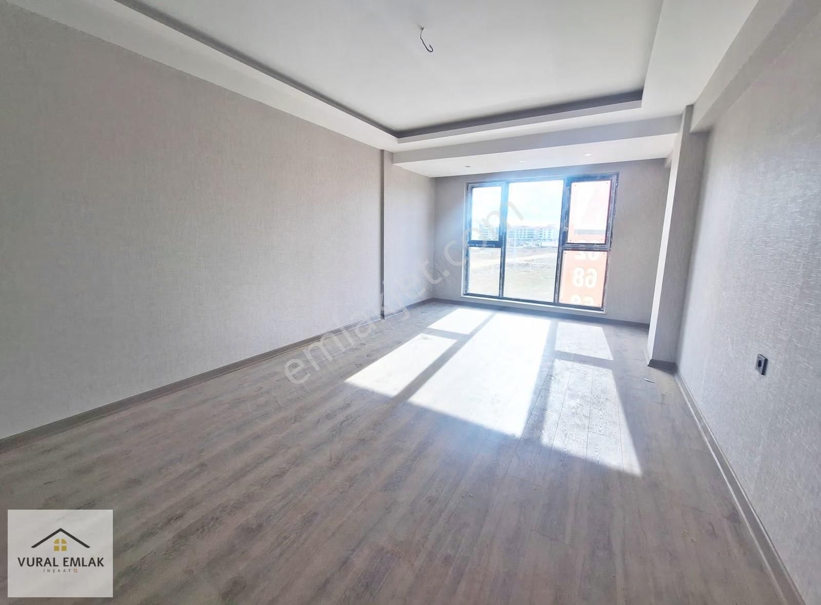 Vural Emlaktan 3+1 Ara Katta%50 Kredi Limitli Yerden Isıtmalı - Görsel 21