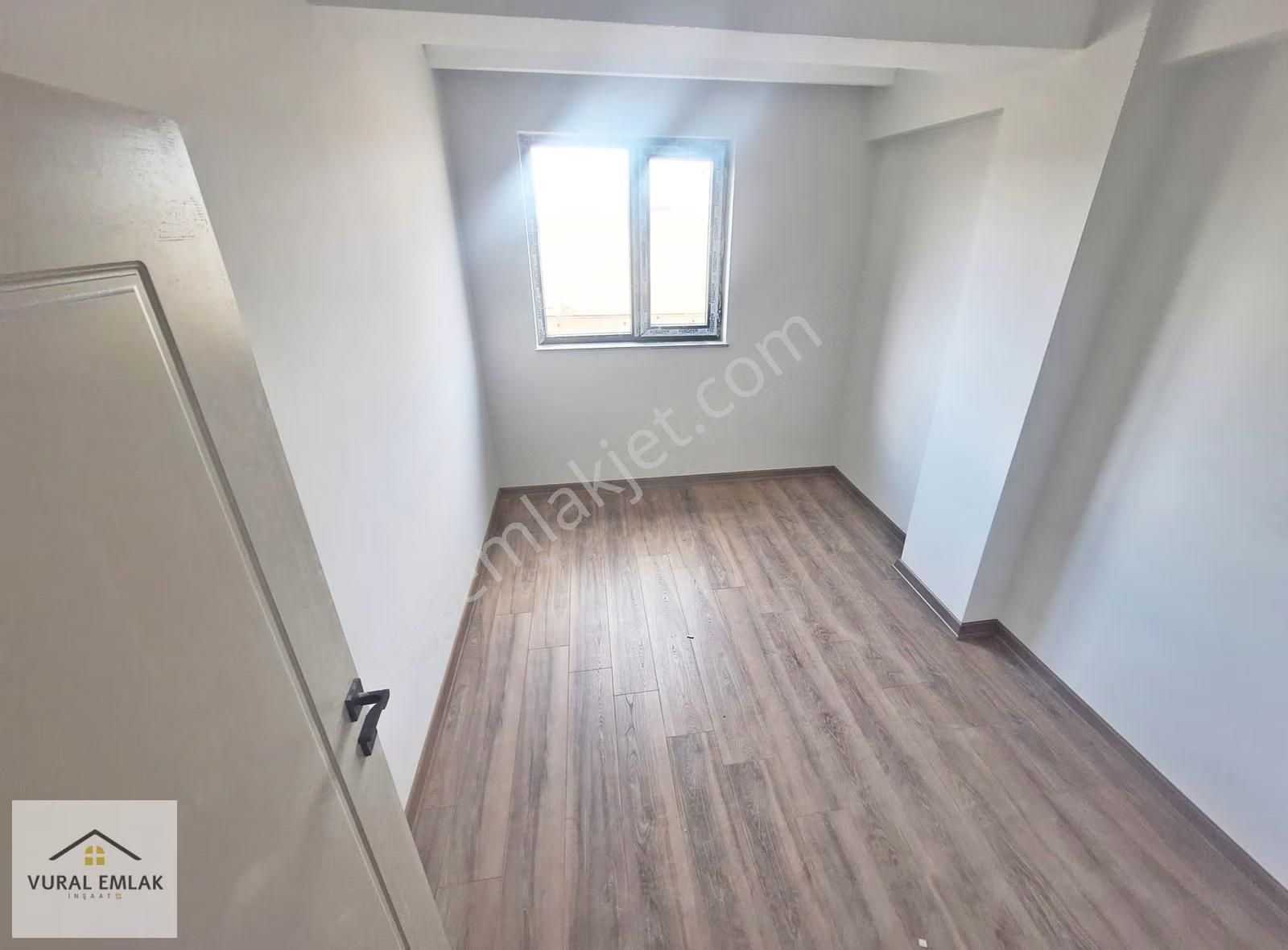 Vural Emlaktan 3+1 Ara Katta%50 Kredi Limitli Yerden Isıtmalı - Görsel 3