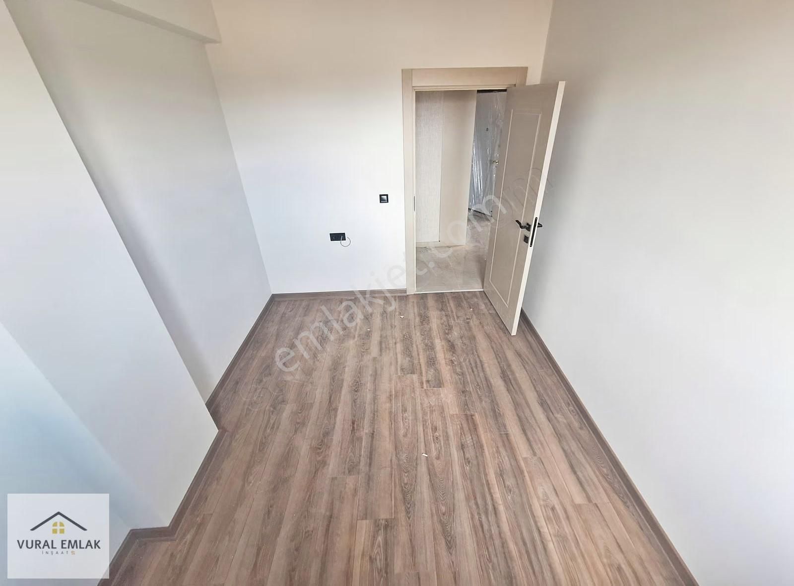 Vural Emlaktan 3+1 Ara Katta%50 Kredi Limitli Yerden Isıtmalı - Görsel 9