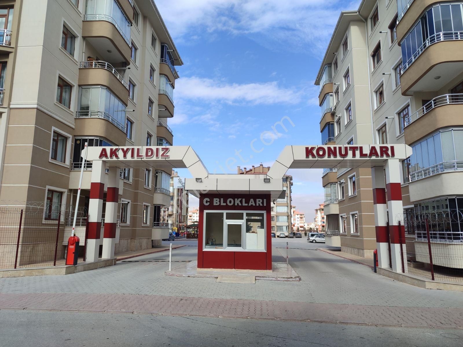 Karatay İşgalam Mh Site İçi Fetih Cd Yakını 3+1 Geniş Daire.