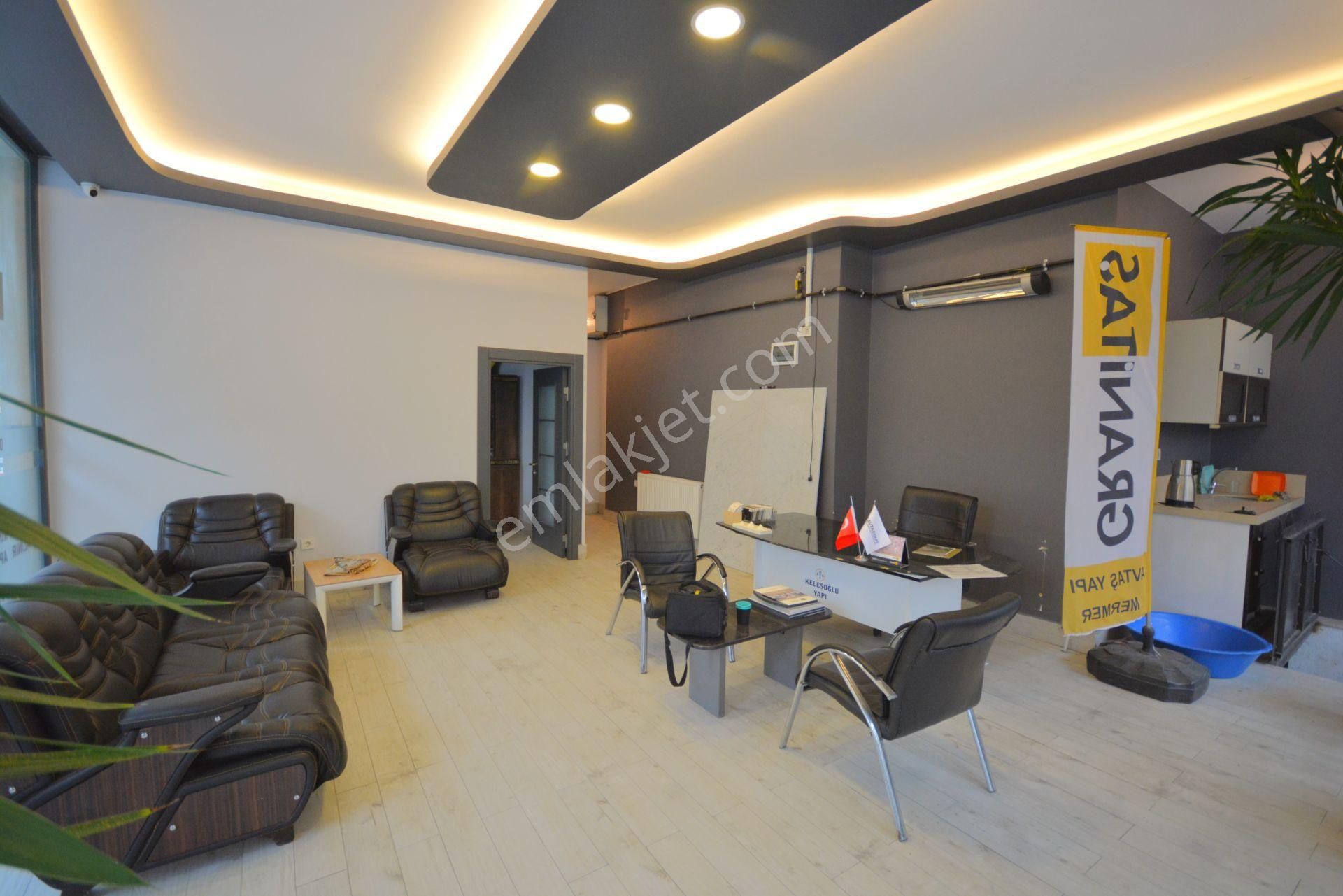 Kiralık Dükkan 200 M2 Konumu Güzel İskanlı Depolu Mutfaklı Özel Dekor Yapılmış - Görsel 2