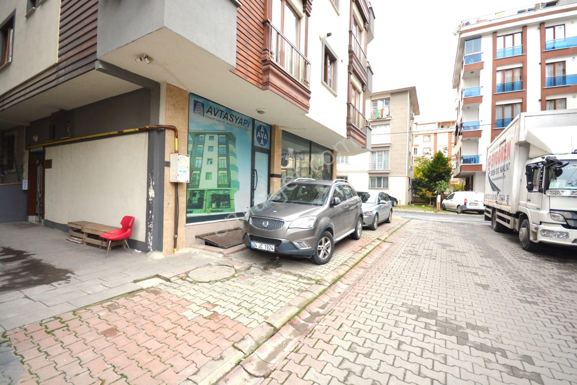 Kiralık Dükkan 200 M2 Konumu Güzel İskanlı Depolu Mutfaklı Özel Dekor Yapılmış - Görsel 9