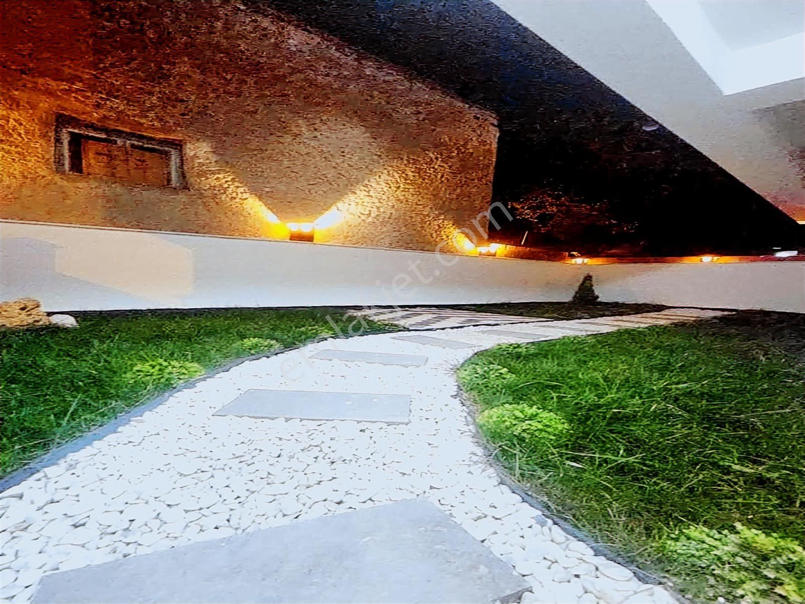 Batı Yapı'dan Emsallerinin Altında Tasarımlı Lüks Sıfır 3+1 - Görsel 8